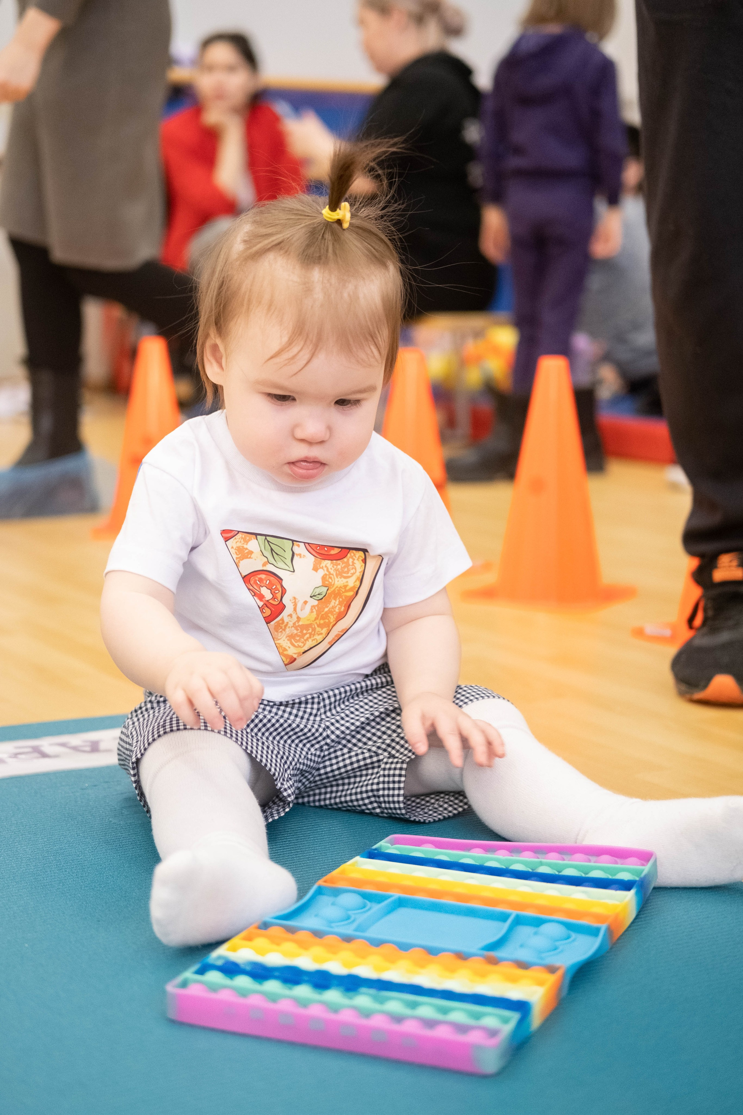 Чемпионат ползунков (репортажная). Фотограф Елена Дегтярева. Семейная, детская и школьная фотография в Тюмени. Яркие и живые снимки, которые сохранят историю вашей семьи