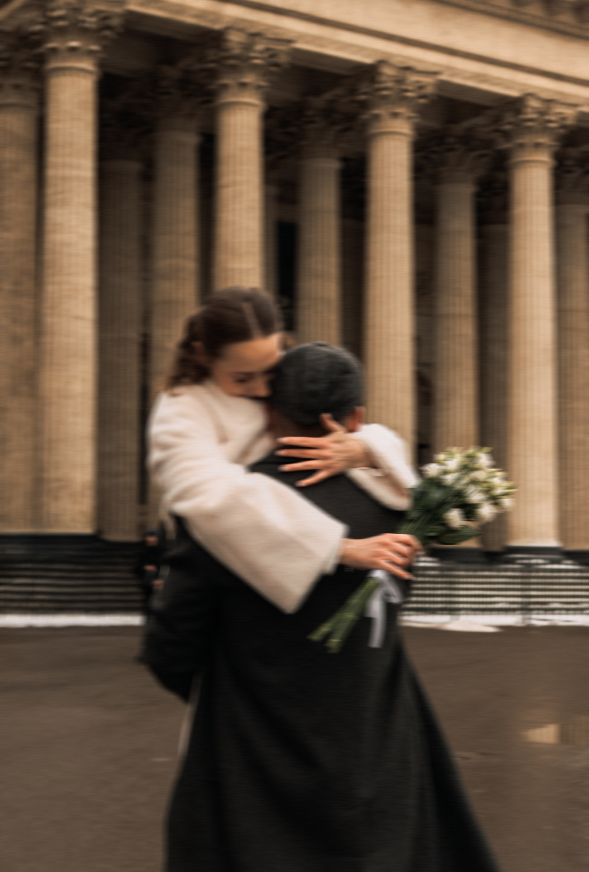 Свадебная фотосессия в Санкт-Петербурге. Федосова Елизавета - свадебный фотограф СПб. Фотосессия Казанский собор.