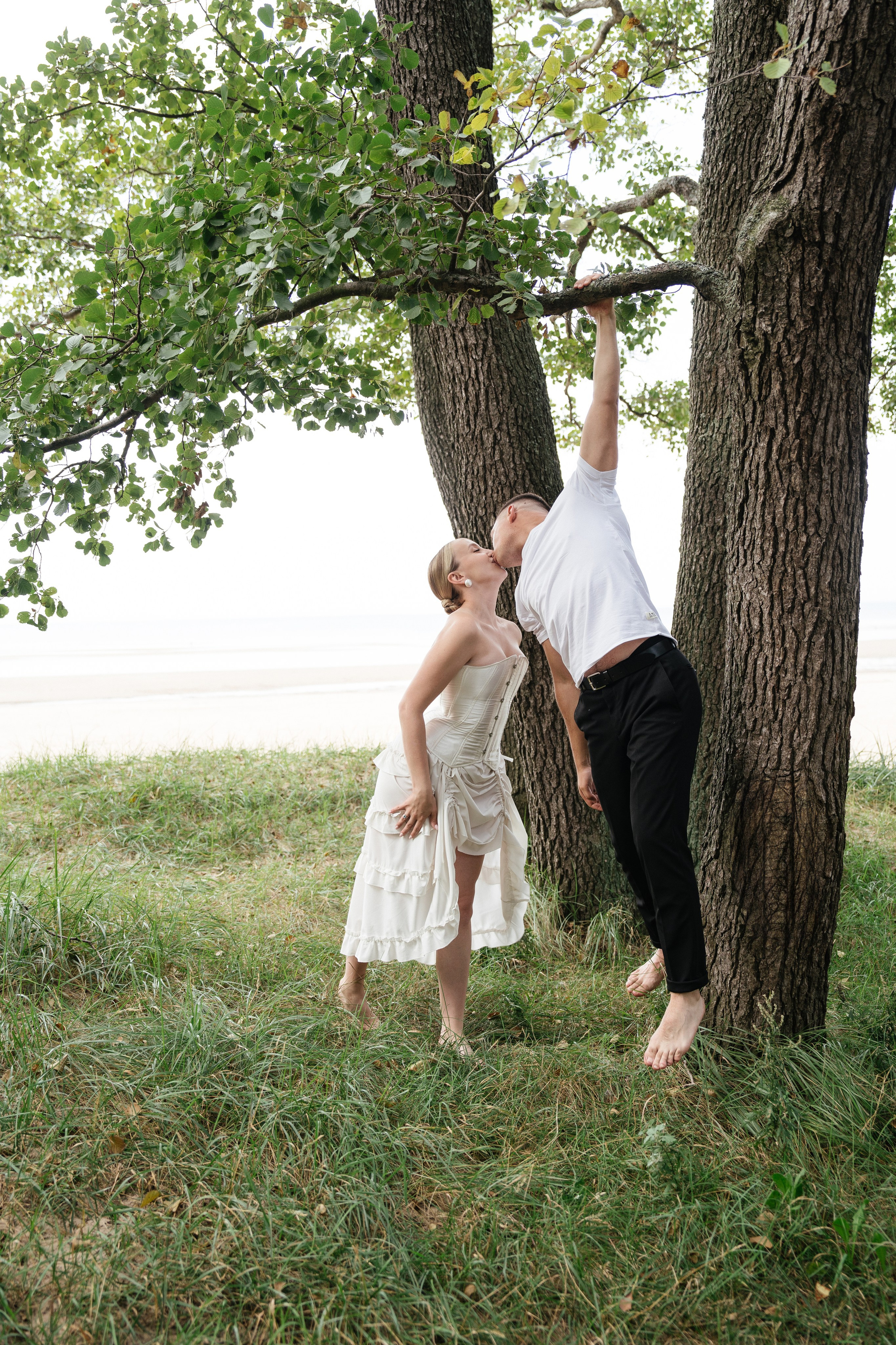 Юлия & Максим. Уютная свадьба в стиле современная классика на заливе. Свадебный фотограф организатор в Санкт-Петербурге Ассоль Опарина