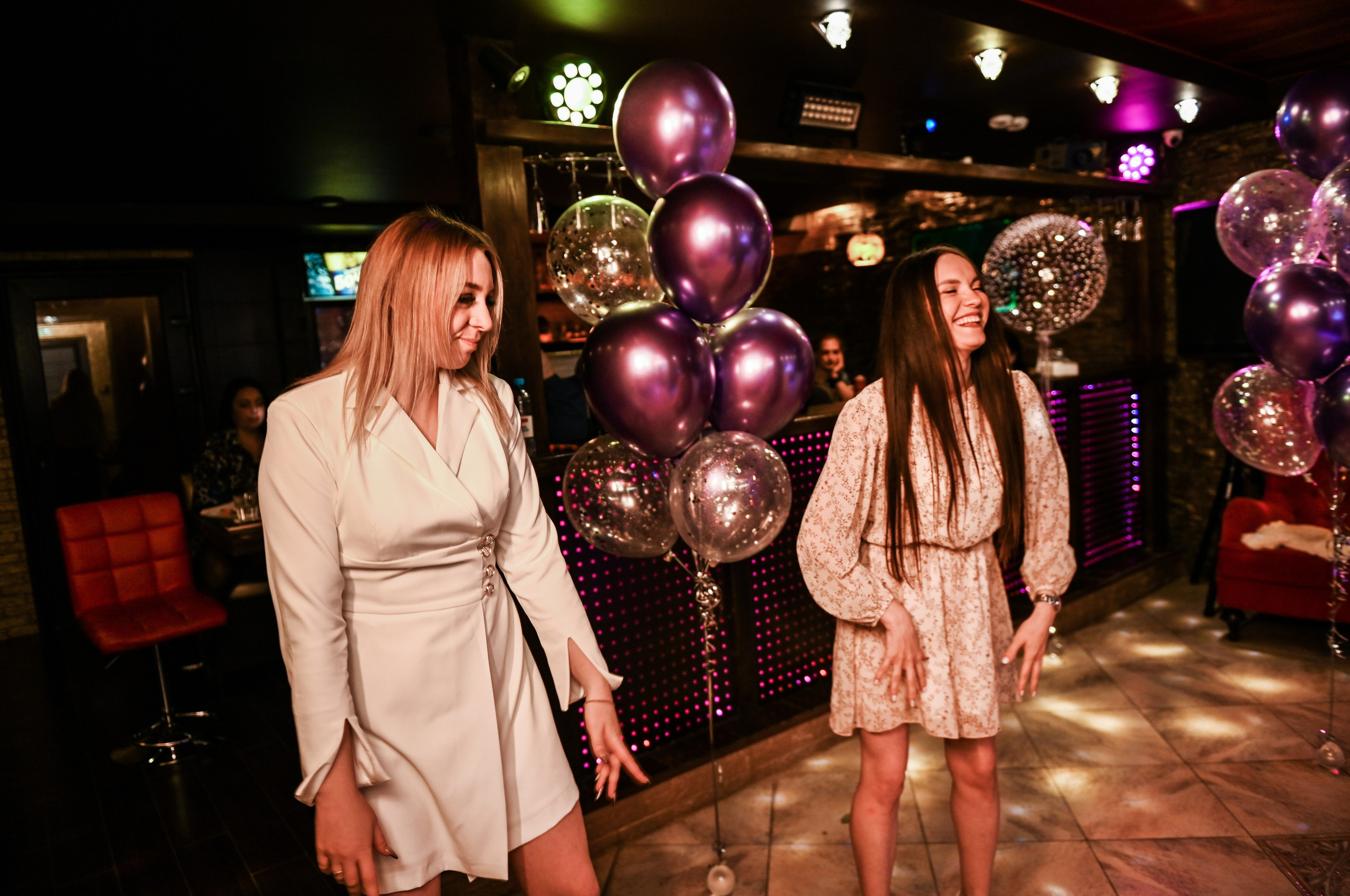 День рождения. Свадебный, семейный, детский, контент фотограф в Омске Максим Ильин