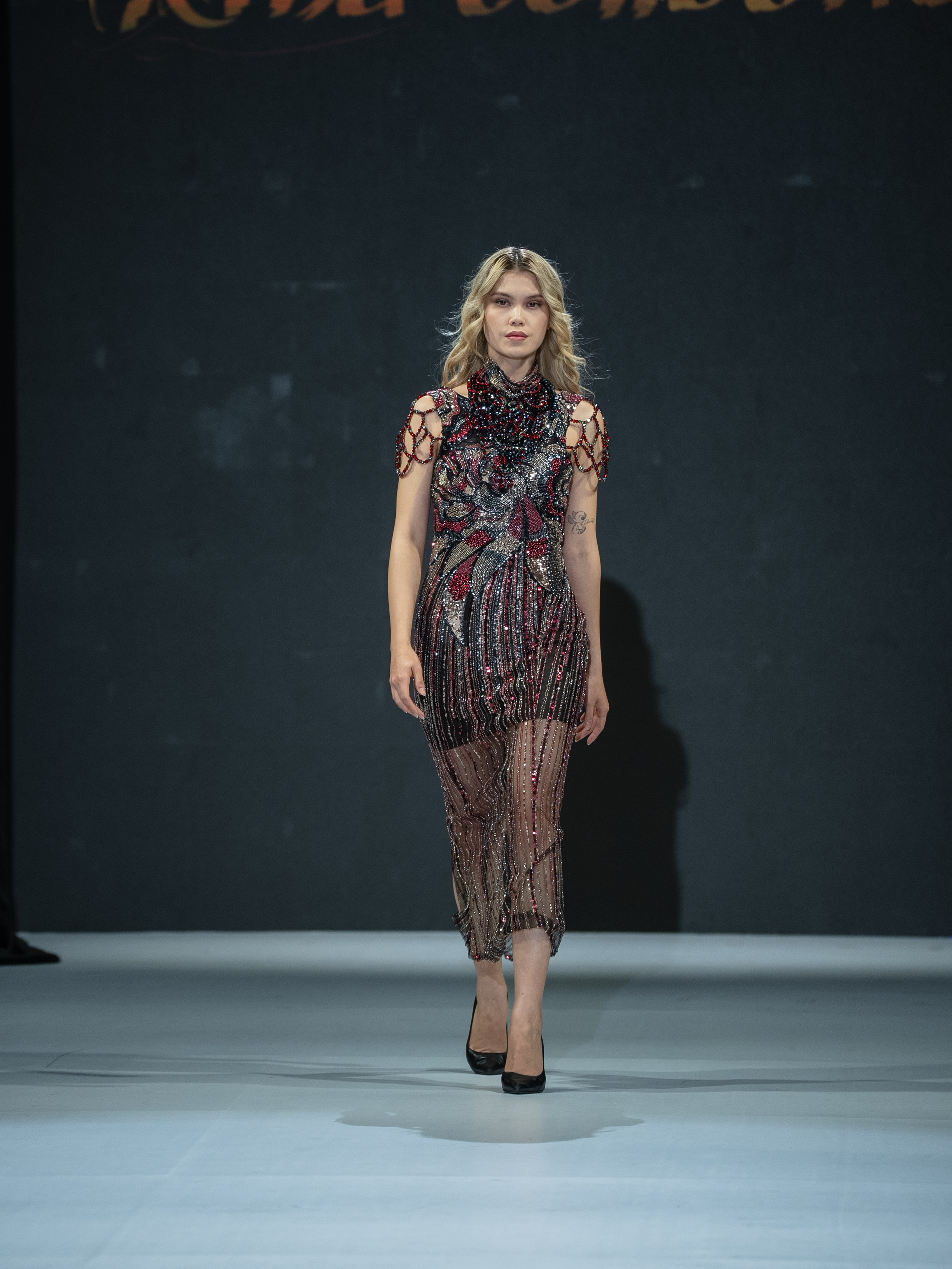 EURASIAN FASHION WEEK Rina Collection. Сайт Алматинского НЮ АРТ, будуар и фэшн фотографа Дениса Карпенко