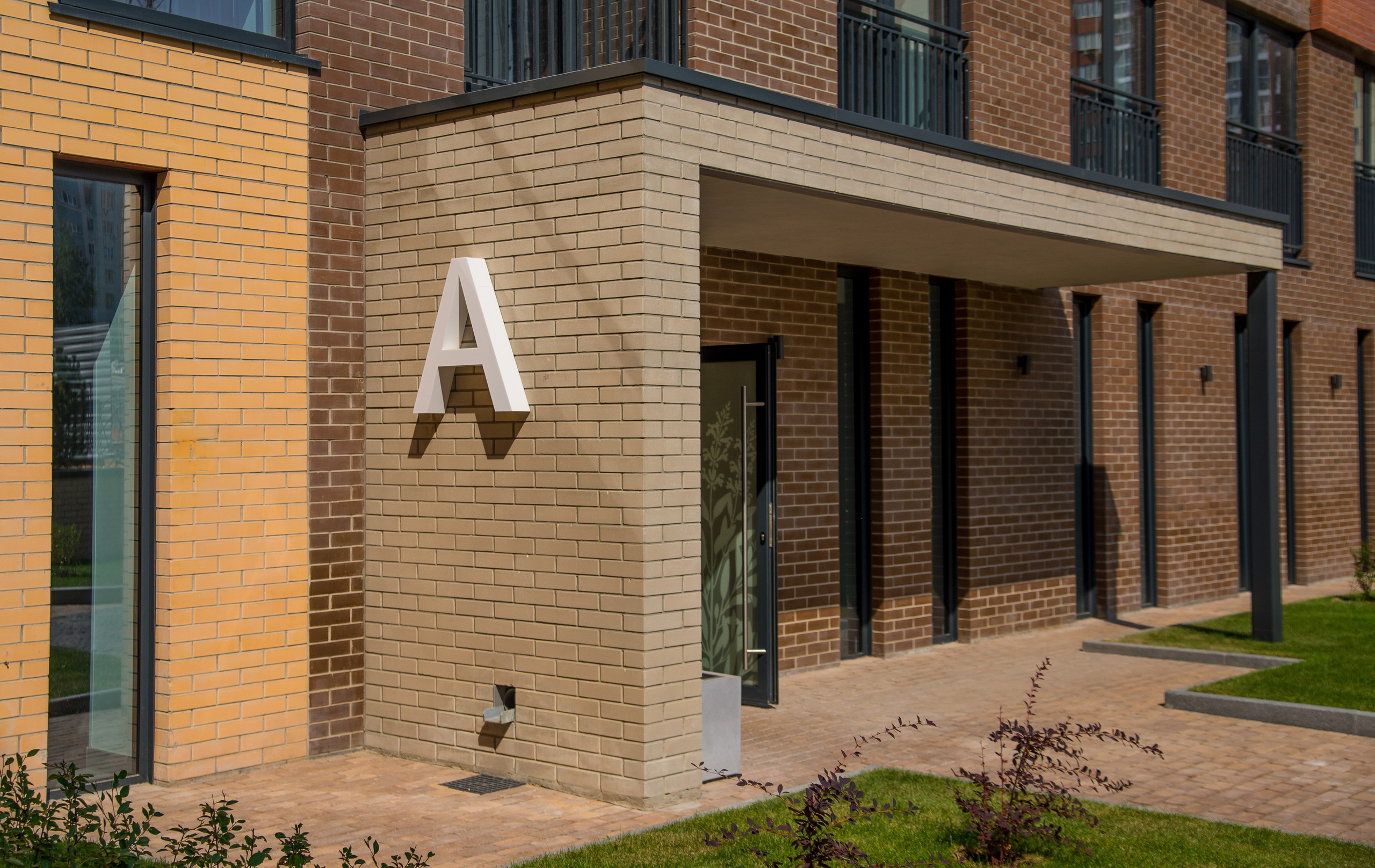 Архитектурные съёмки. Рекламный, каталожный и предметный фотограф в Москве Александр Коротун