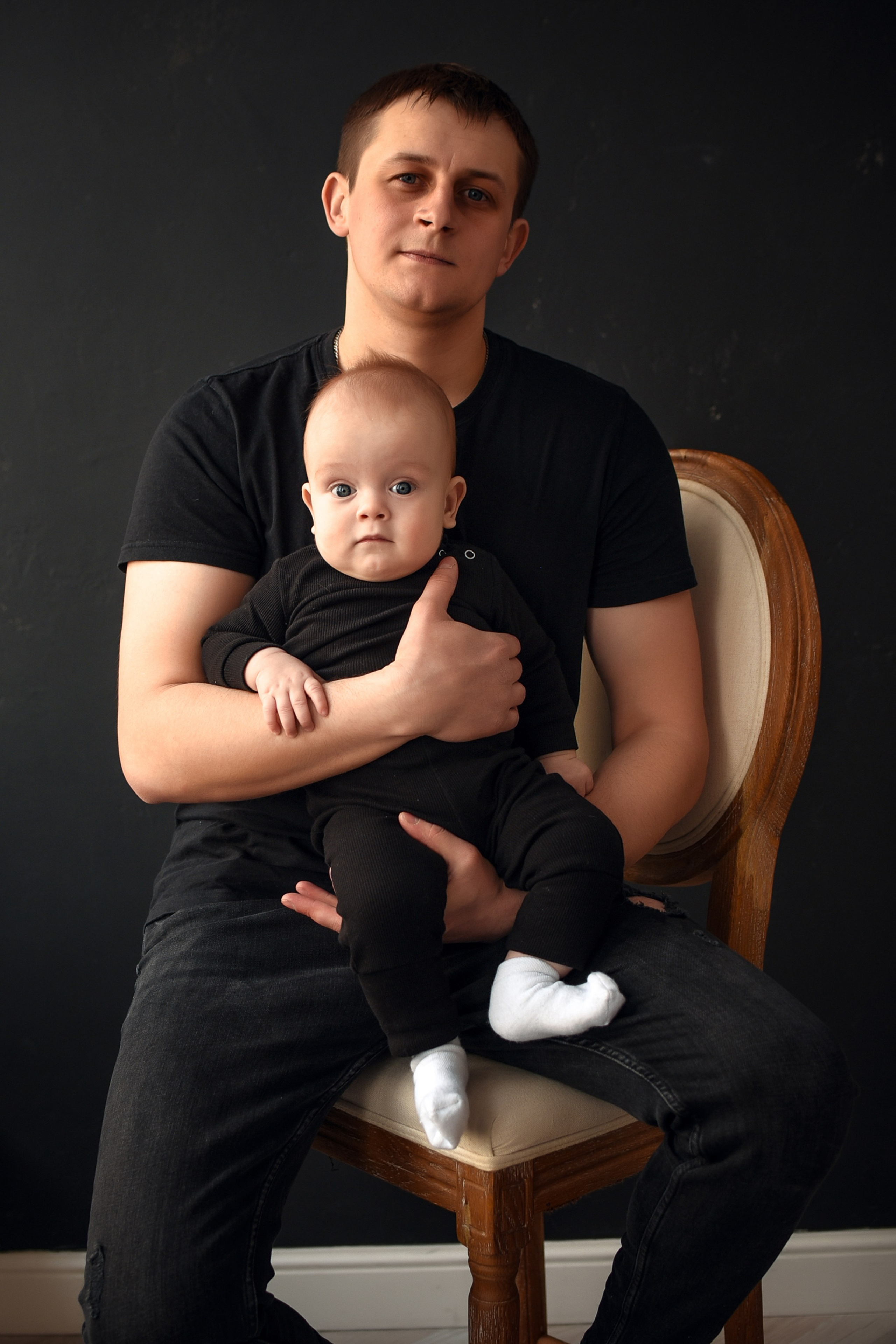 Семейная студийная фотосессия 3. Свадебный, семейный, детский, контент фотограф в Омске Максим Ильин