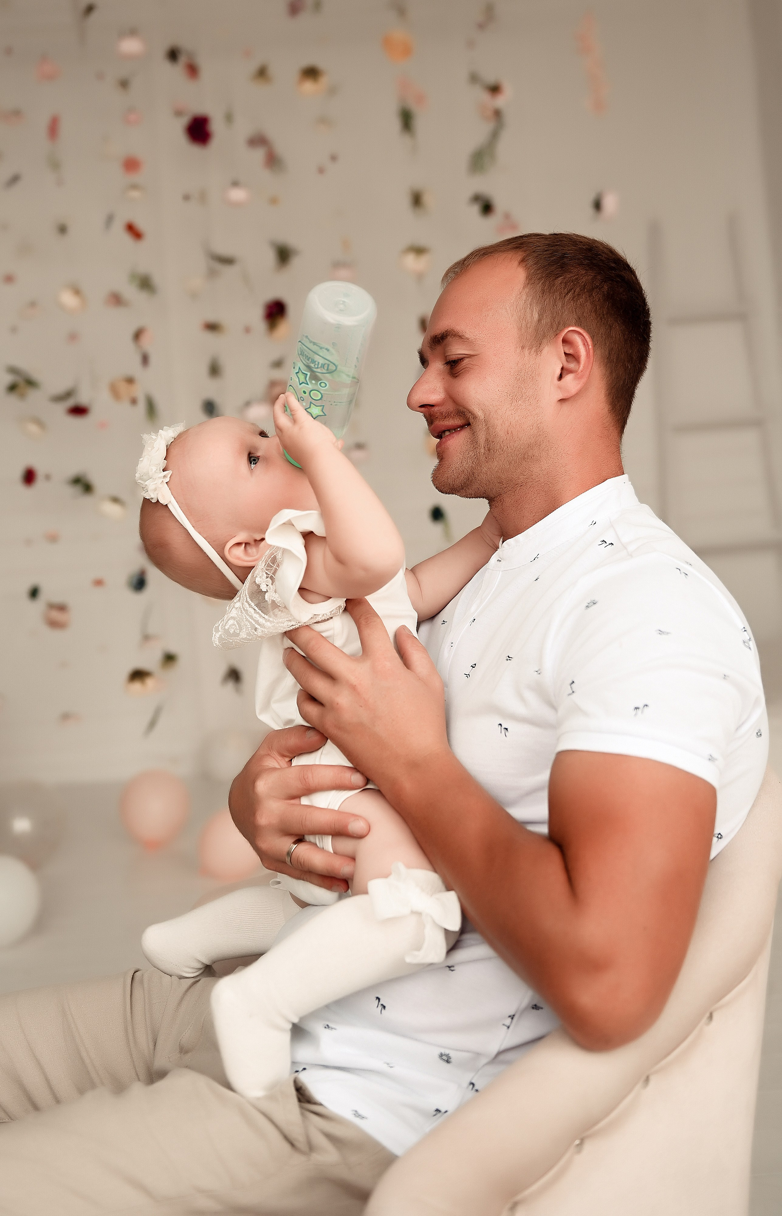 Семейная на 1 годик. Свадебный, семейный, детский, контент фотограф в Омске Максим Ильин