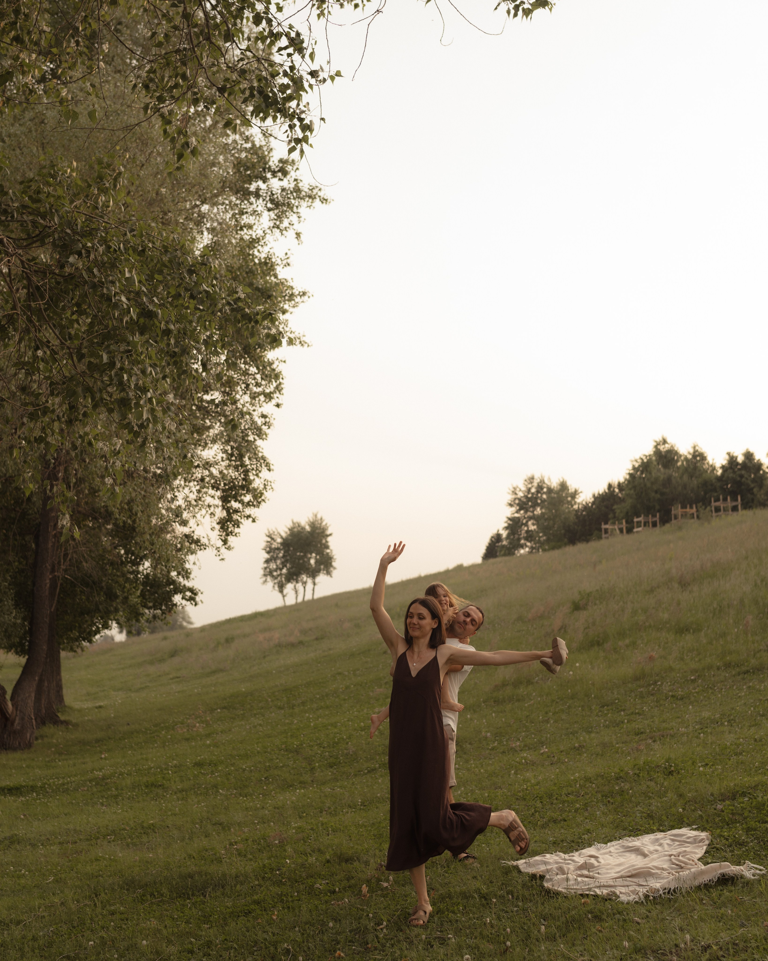 Лена, Артем и Янчик | с. Ленинское. Фотограф в Новосибирске Диана Ильиных