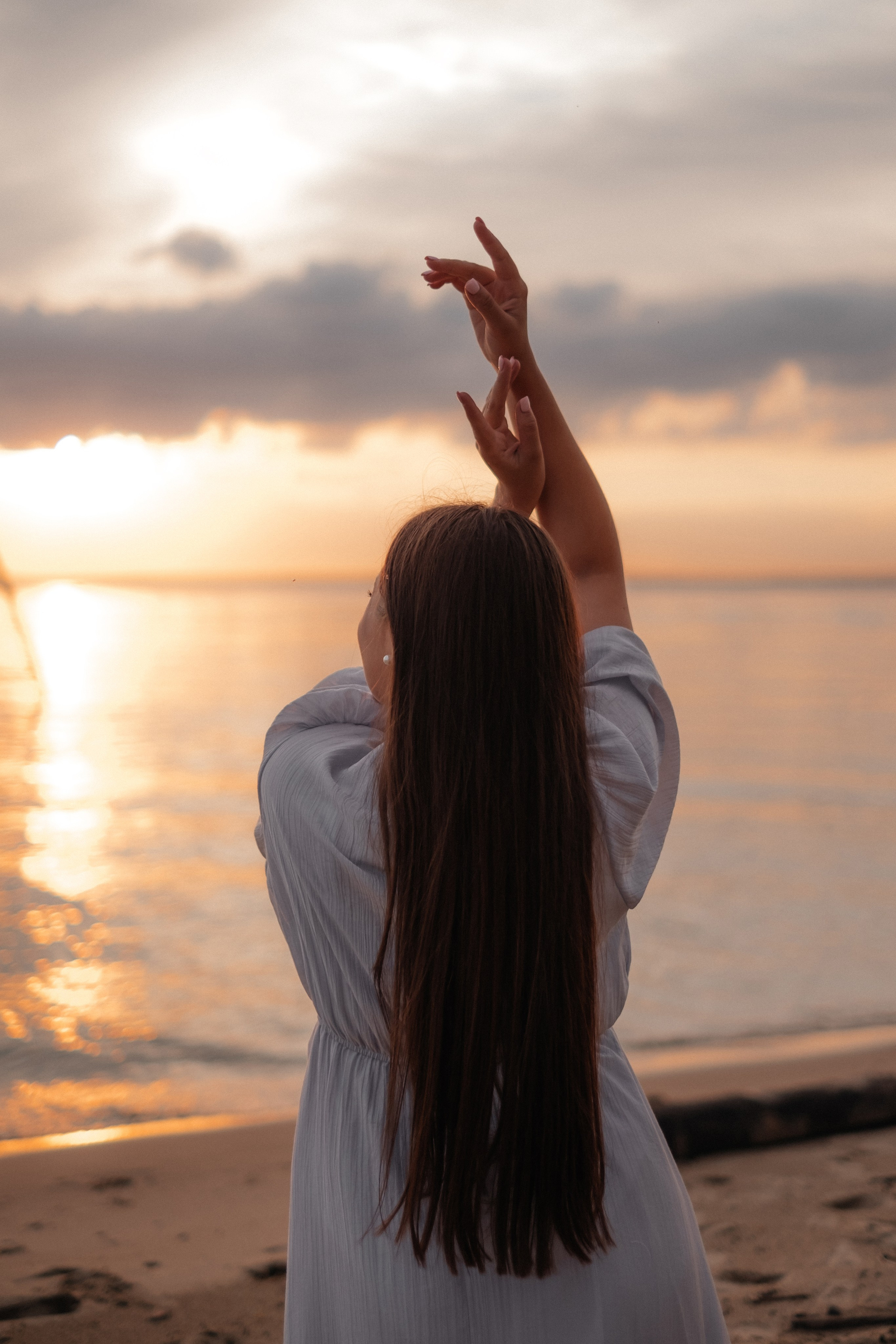 Алина, Ярослав и Тая на берегу. Фотограф в Новосибирске Диана Ильиных