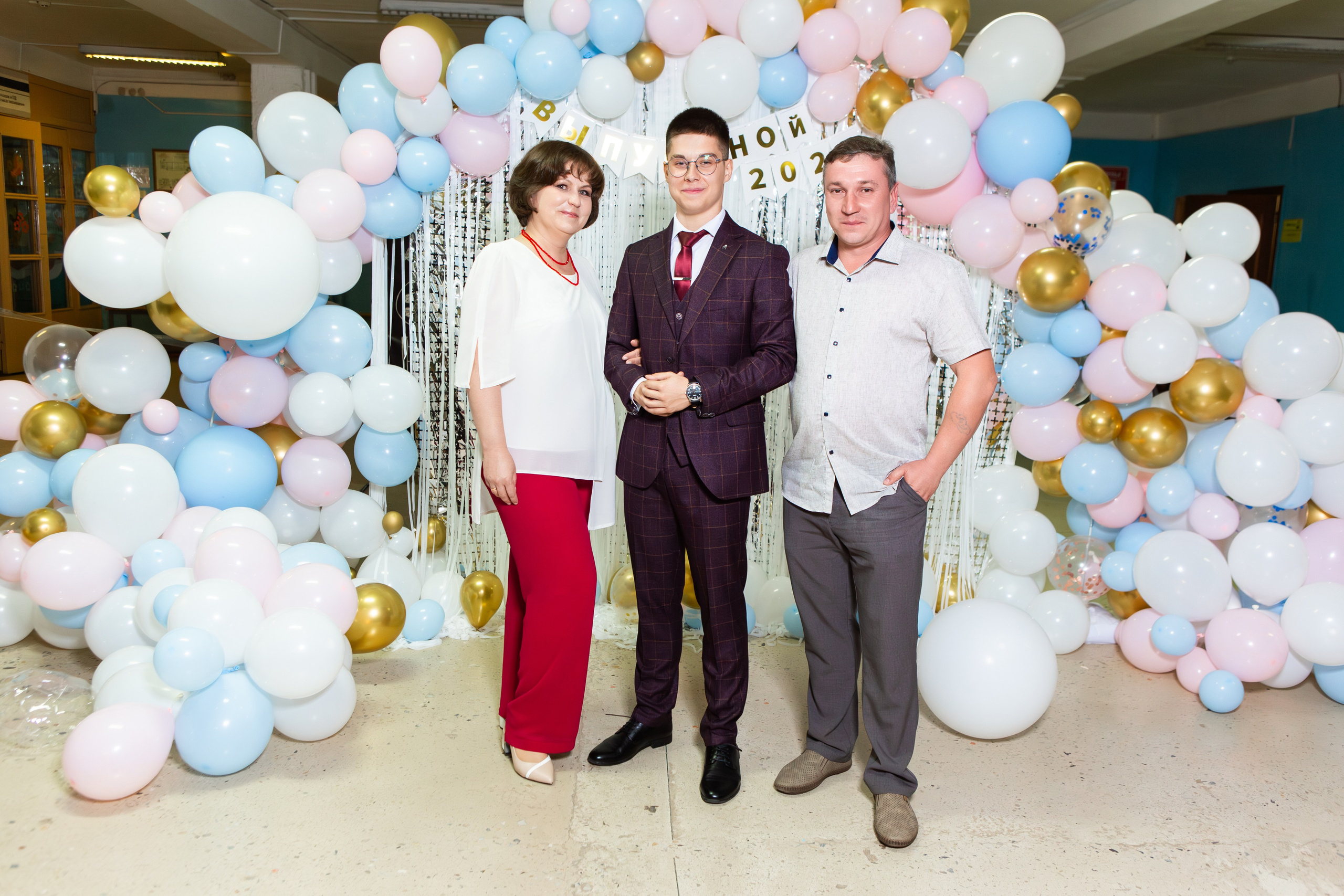 ФОТОСЕССИЯ С РОДИТЕЛЯМИ ВЫПУСКНОЙ 2025 9 ШКОЛА МЦЕНСК. ТВОЙ АЛЬБОМ / ТВОИ ПРАВИЛА