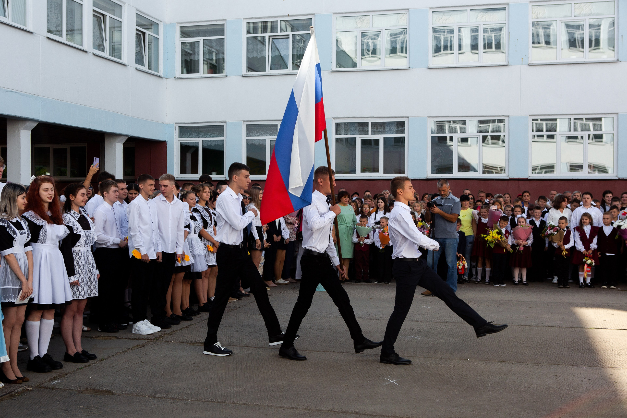 1 сентября 2023 г 9 школа. ТВОЙ АЛЬБОМ / ТВОИ ПРАВИЛА