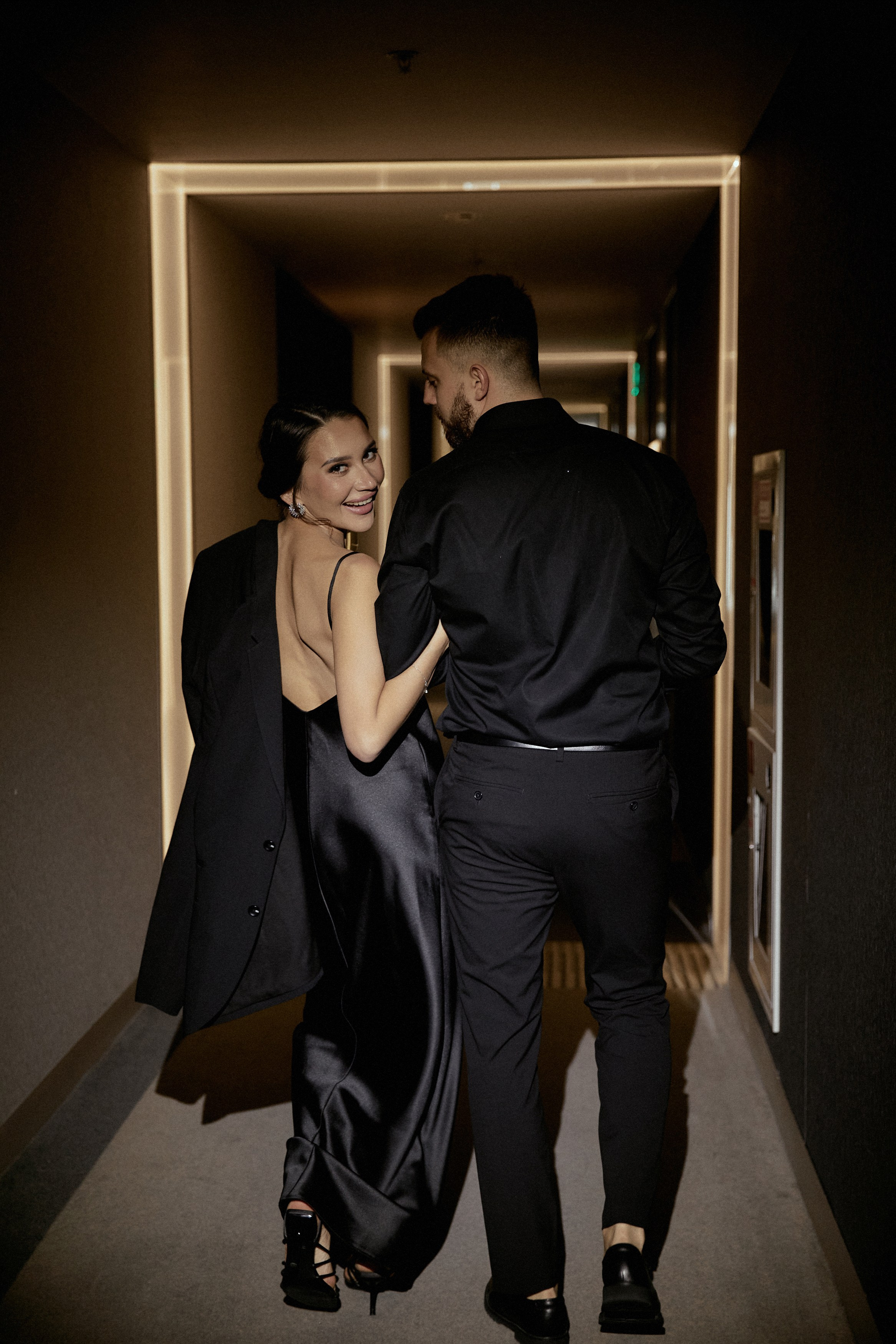 TOTAL BLACK. Дмитрий Мазуркевич: Профессиональный Репортажный Фотограф