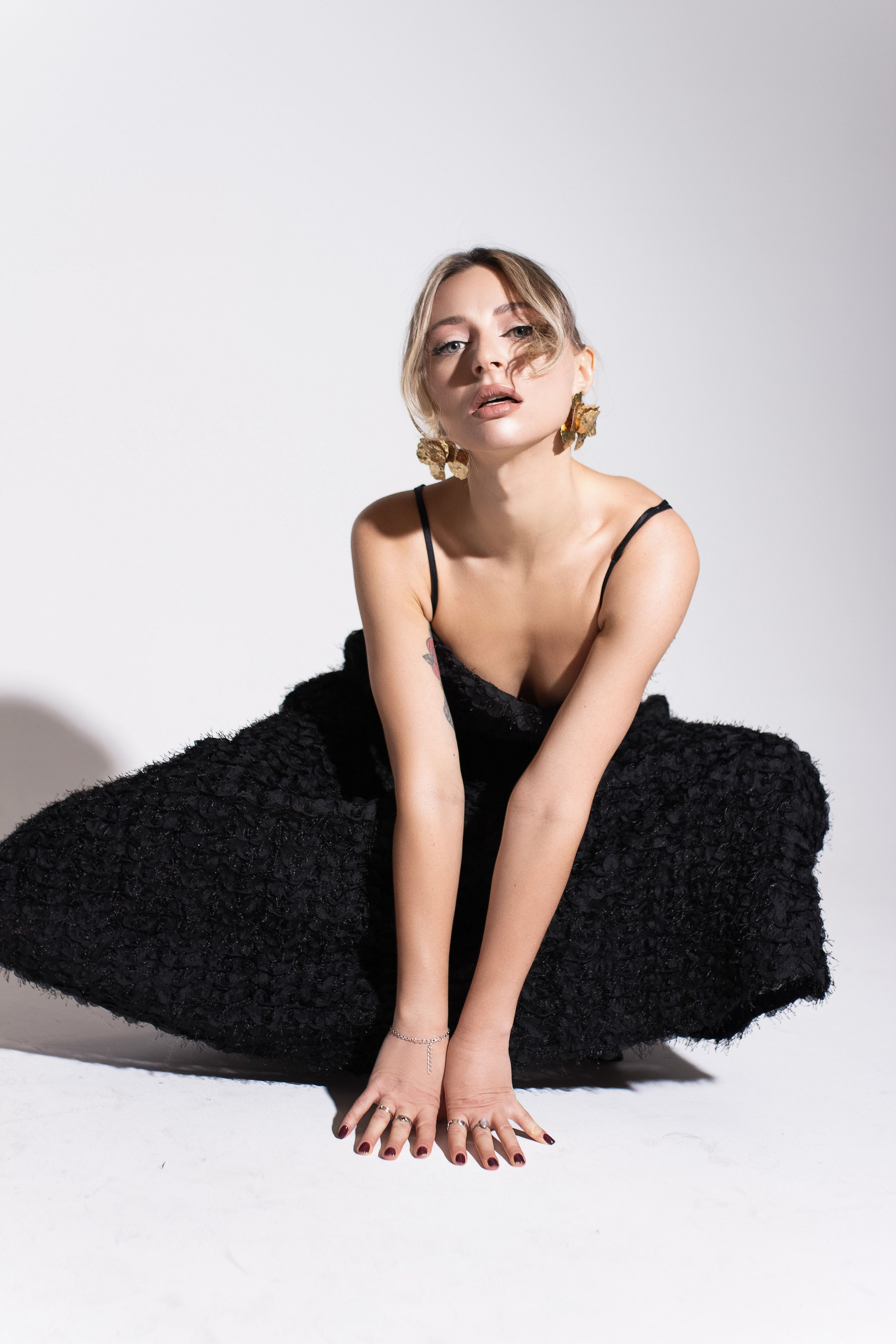 IDOL | Фотосессия для проекта Марины Март. Фотограф Москва — личные фотосессии, лавстори в студии