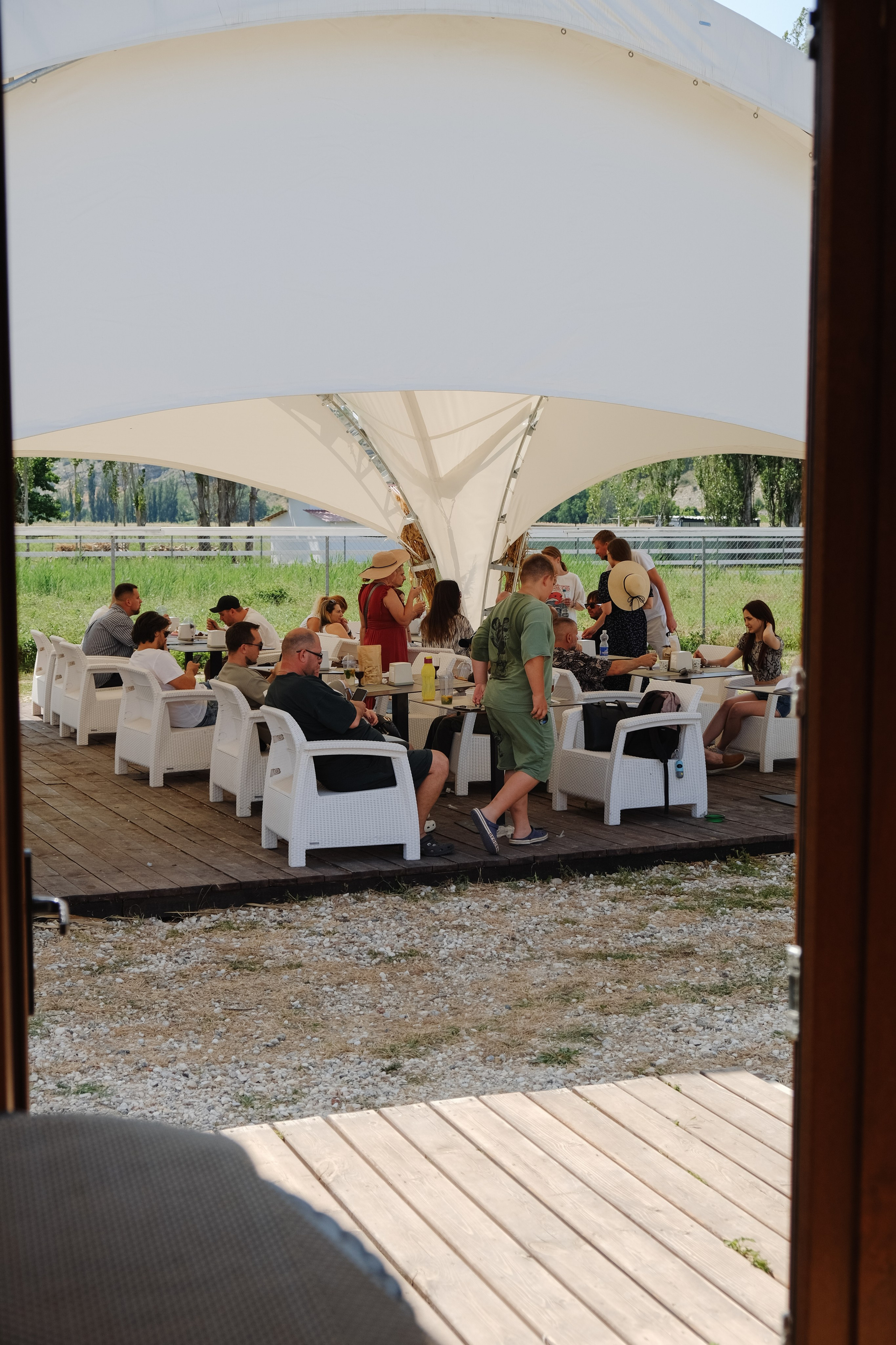 Репортаж на ферме. Профессиональная фотосъемка в Крыму. Натуральные эмоции и живые кадры. Забронируйте дату прямо сейчас!