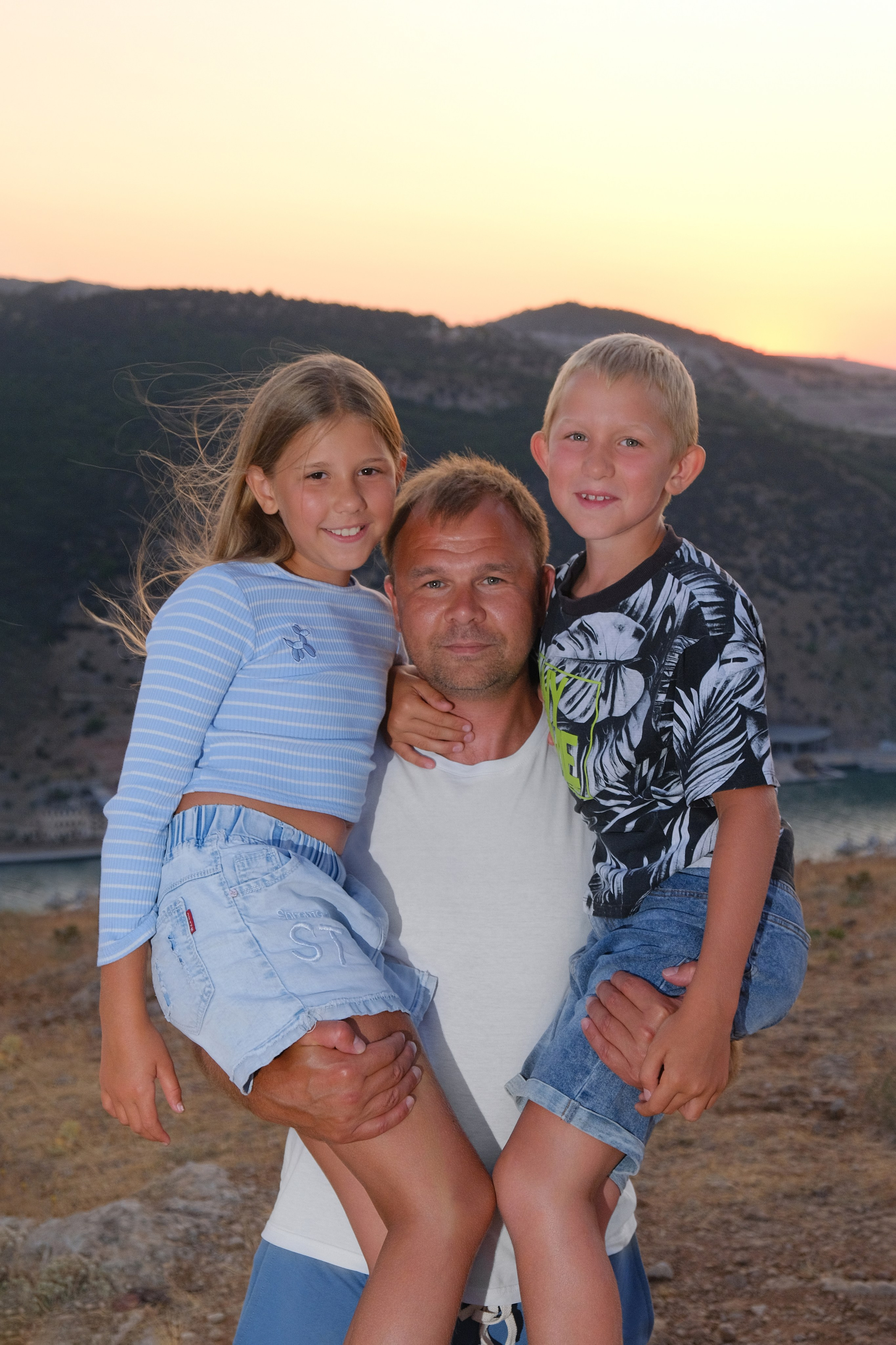 На Море. Профессиональная фотосъемка в Крыму. Натуральные эмоции и живые кадры. Забронируйте дату прямо сейчас!