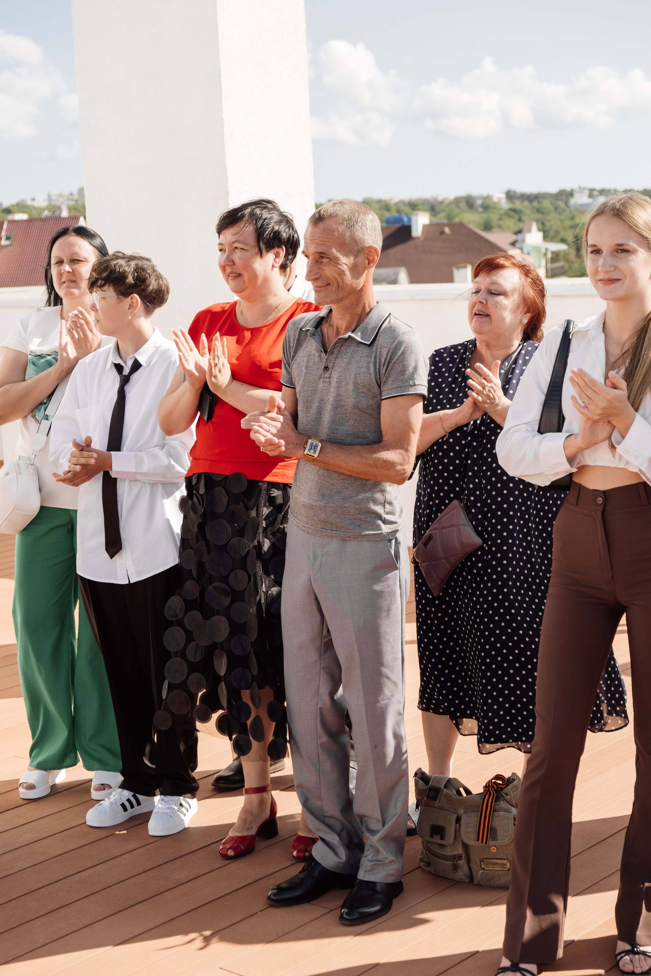 Свадебный ретопртаж. Профессиональная фотосъемка в Крыму. Натуральные эмоции и живые кадры. Забронируйте дату прямо сейчас!