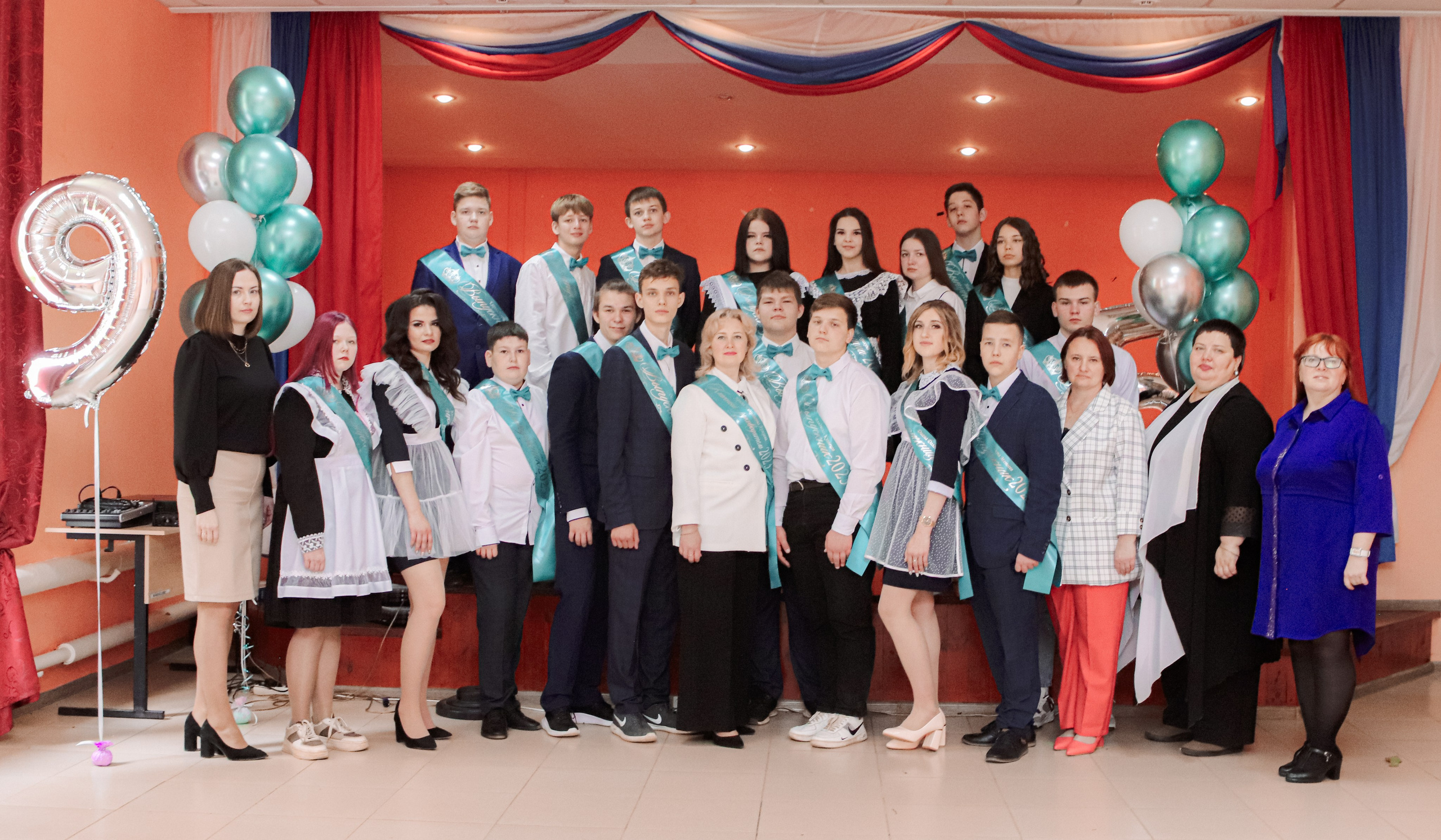 Выпускники 9 класс. Семейный свадебный детский фотограф Саранск Наталья Сыркина