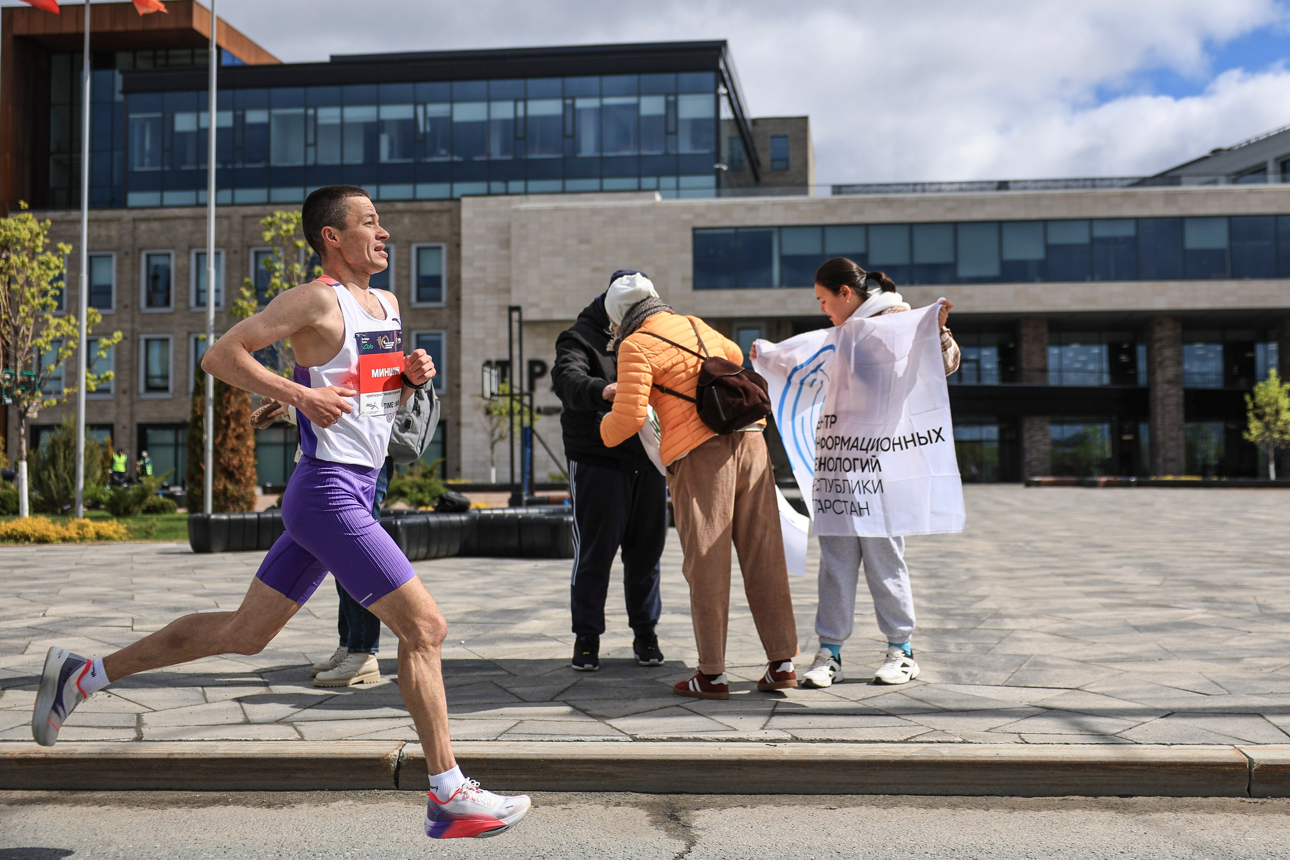 Казанский марафон 2024. Спортивный репортажный фотограф Казань Нафис Сиразетдинов
