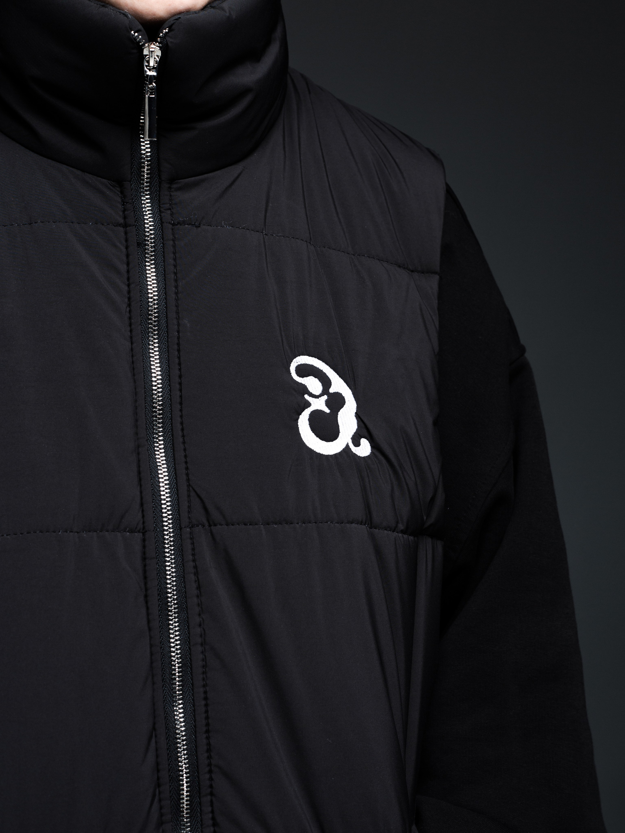 КАТАЛОГ | серый фон. RUNA production — стильные съемки для брендов