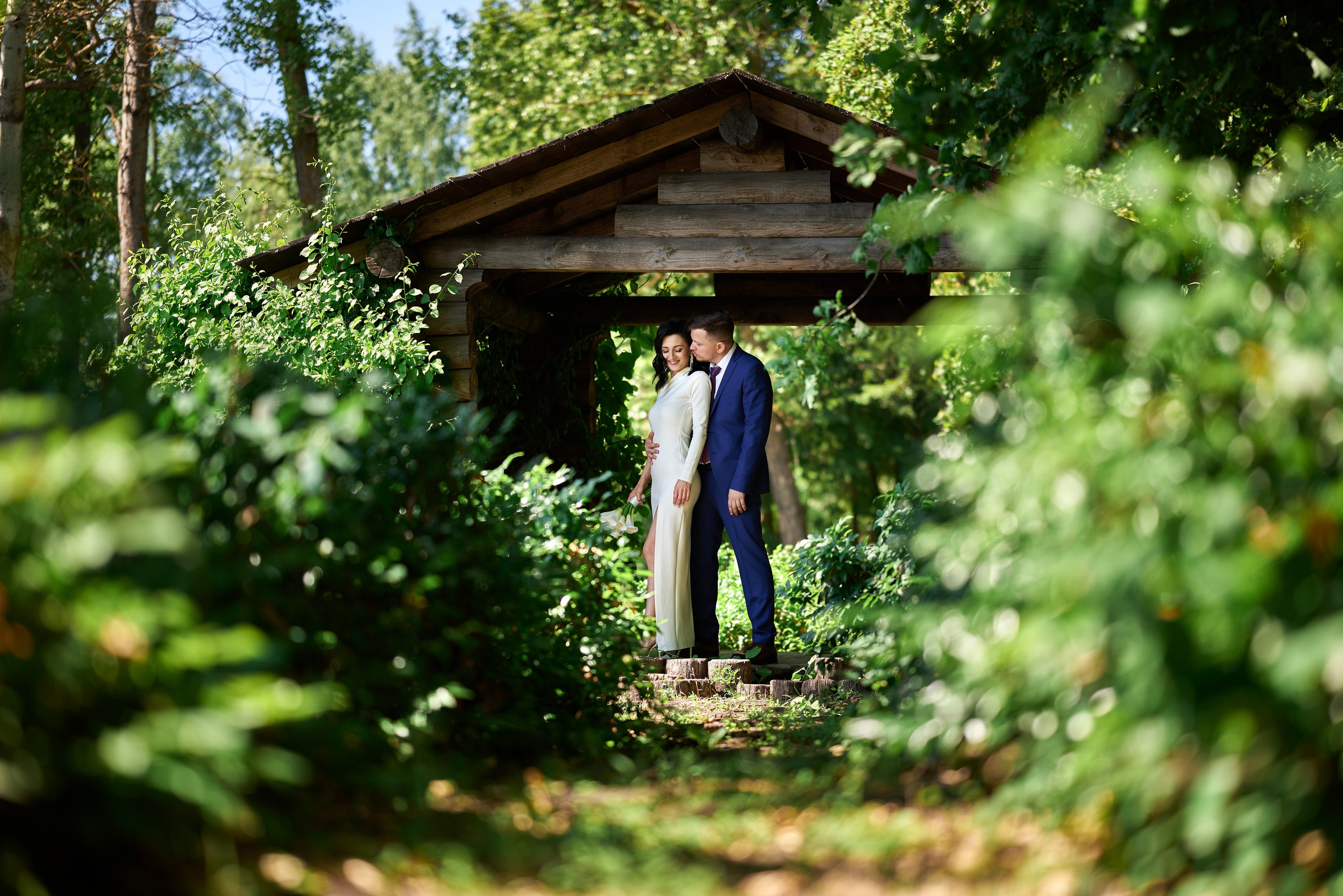 Фотограф на свадьбу в Старом Осколе, фотосессия свадьбы. Профессиональный фотограф Старый Оскол, Губкин — свадьба, венчание, крещение, юбилей и день рождения