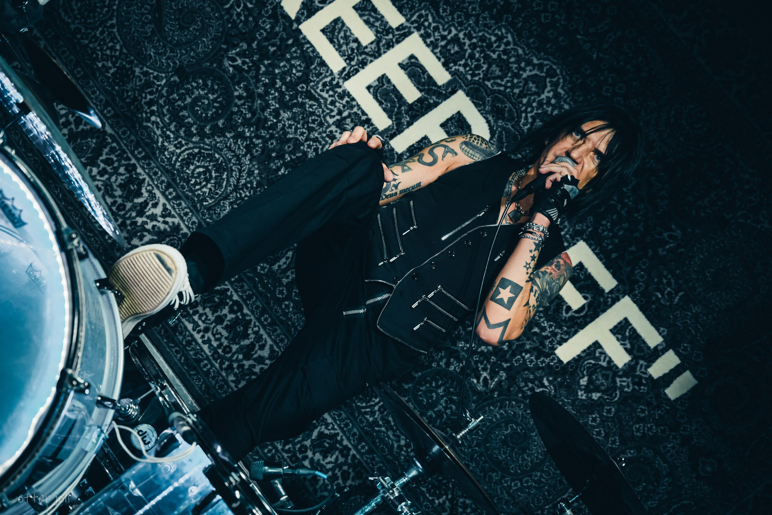 SNAKE 55 | ТехникаБезОпасности. Концертный репортёр Валерия Сафина