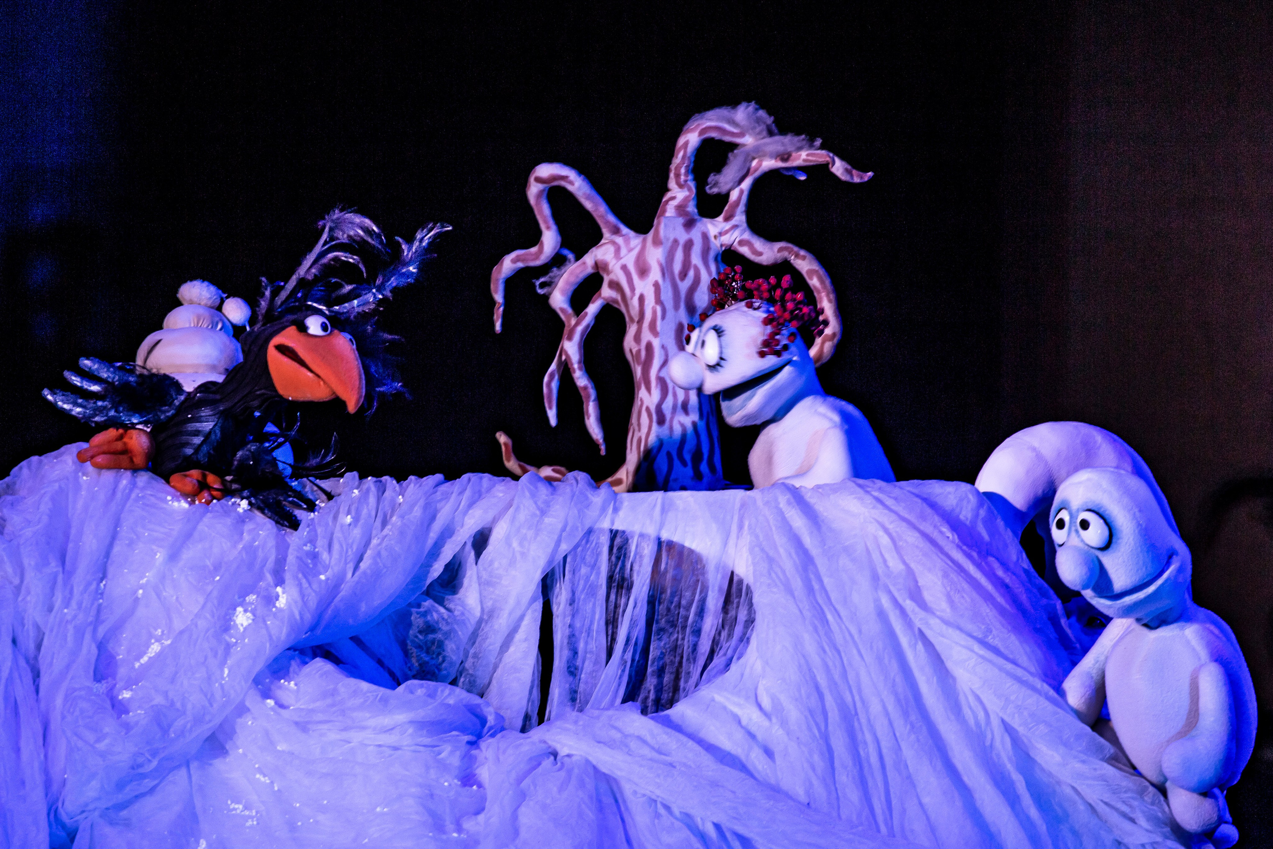 Спектакль Снежные человечки — театр Саквояж. Фотограф в Сочи Юрий Шептаев