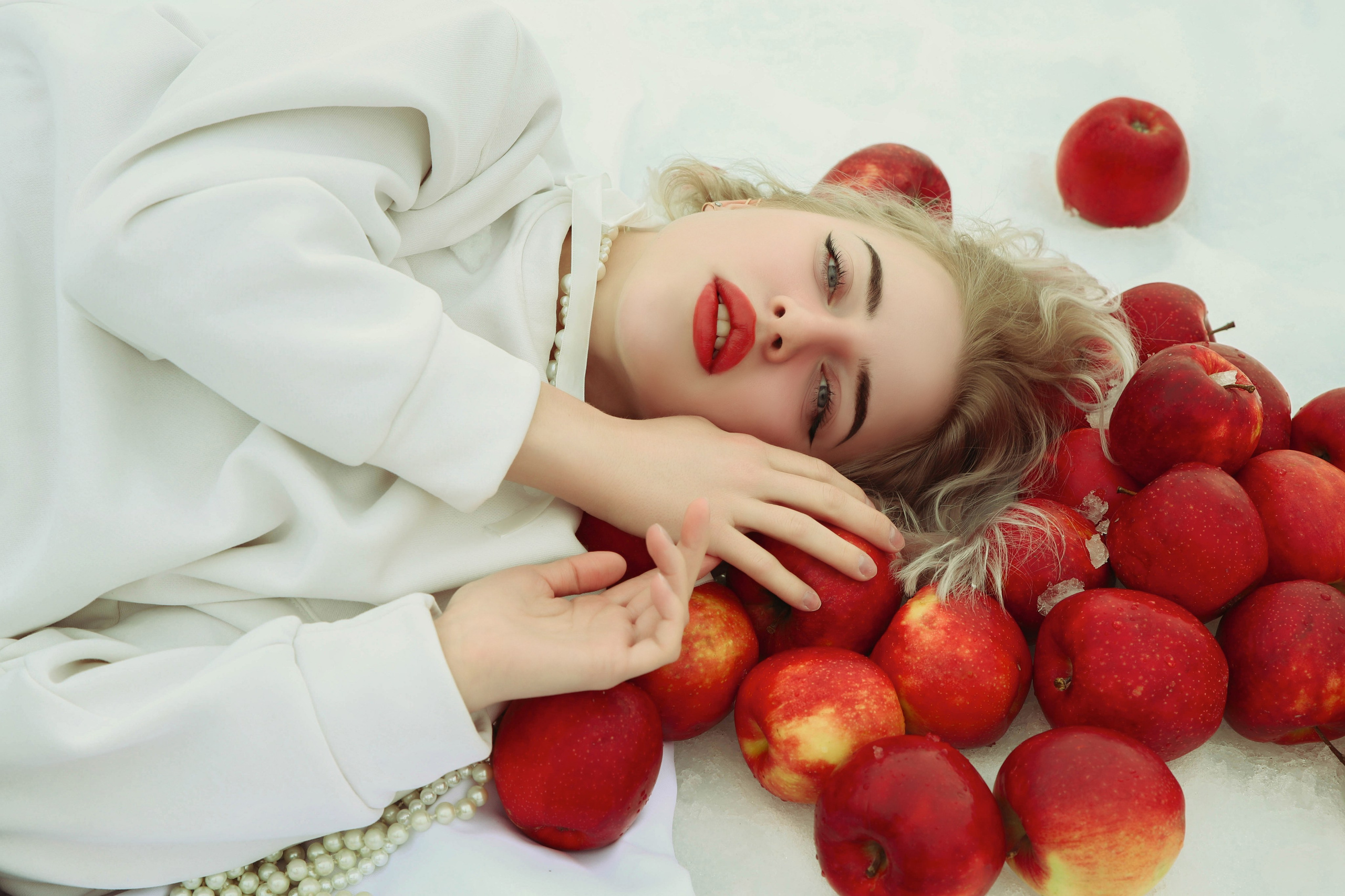 Яблочки. Алла Кондратьева, Женский и love story фотограф в Петропавловске-Камчатском — Алла Кондратьева