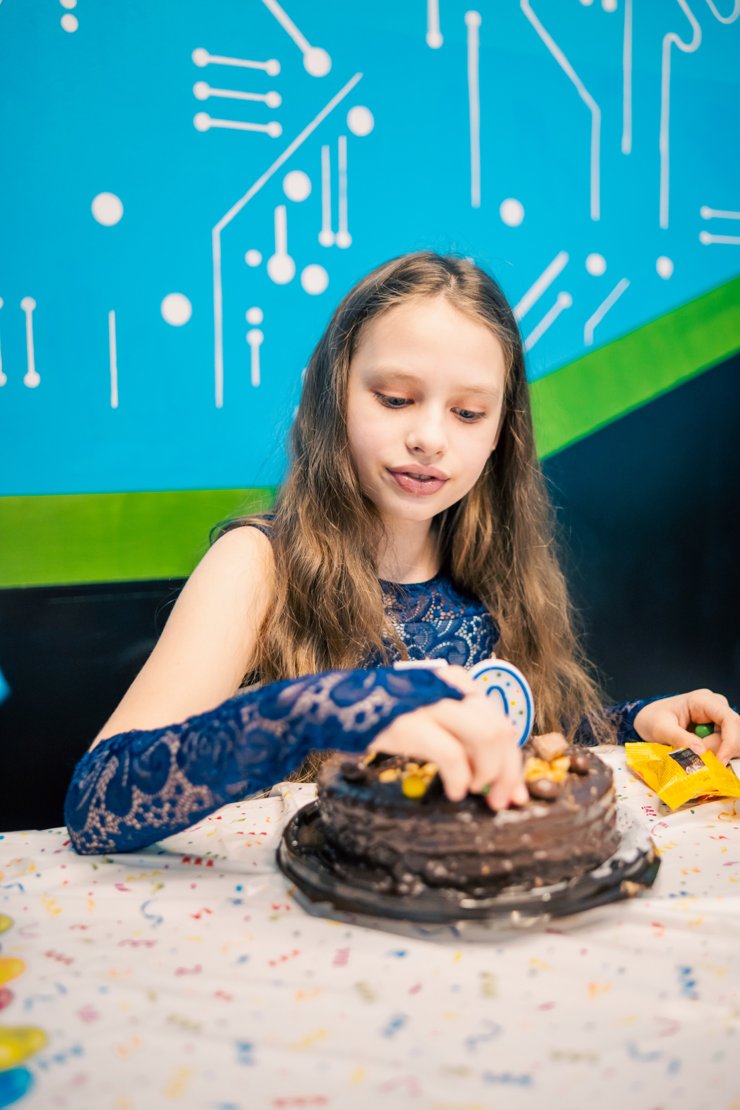 VR (September-October 2024). Felixtones