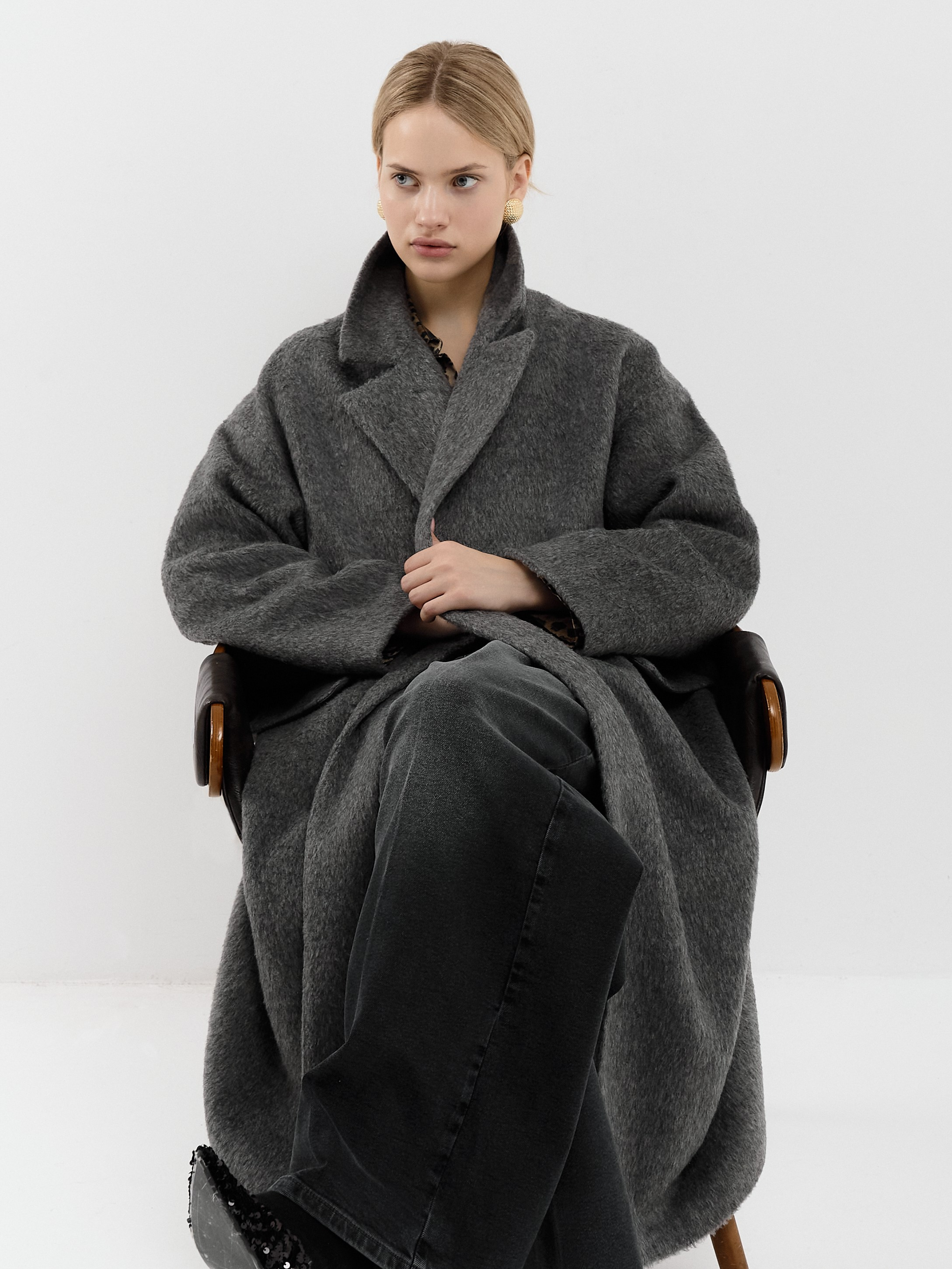 Верхняя одежда. Коммерческий фотограф в Брянске Ольга Вороная