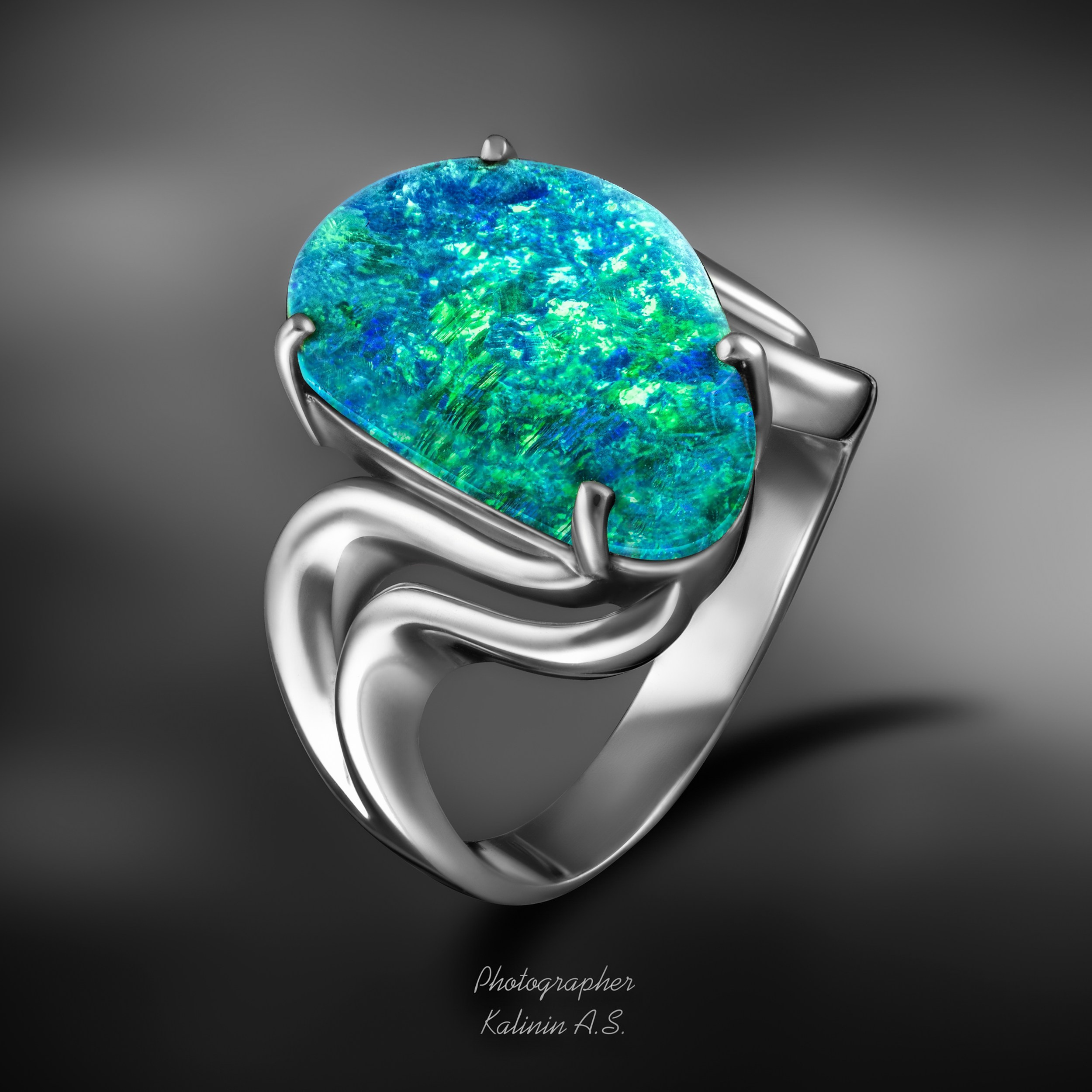 Рекламная эксклюзивная предметная фотосъёмка ювелирных изделий в Москве  тел +7 966-003-13-07. Высококачественная профессиональная рекламная фотосъёмка ювелирных украшений, драгоценных камней в Москве. Обучение, консультация