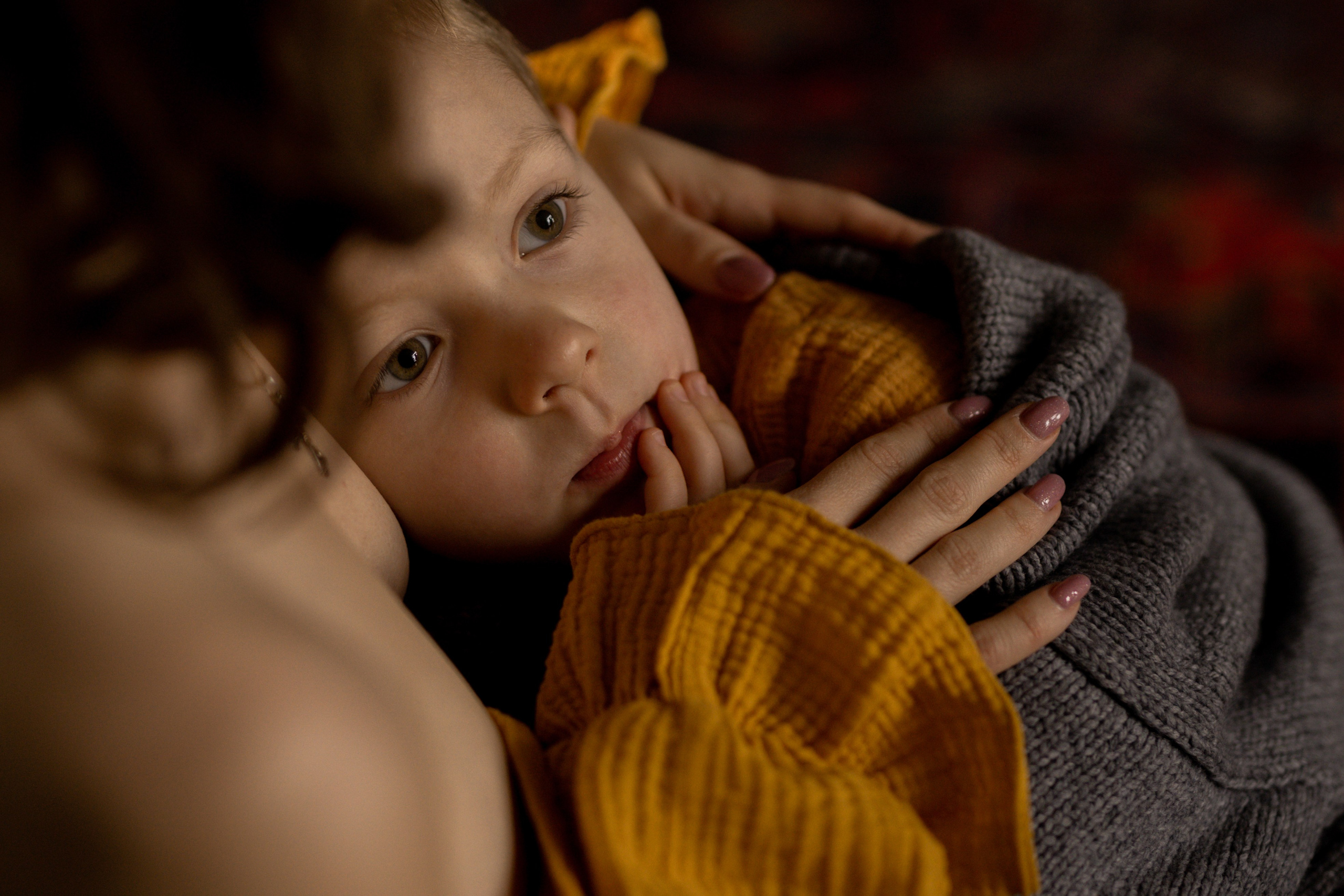 Татьяна и Миша в студии. Фотограф грудного вскармливания в Москве Екатерина