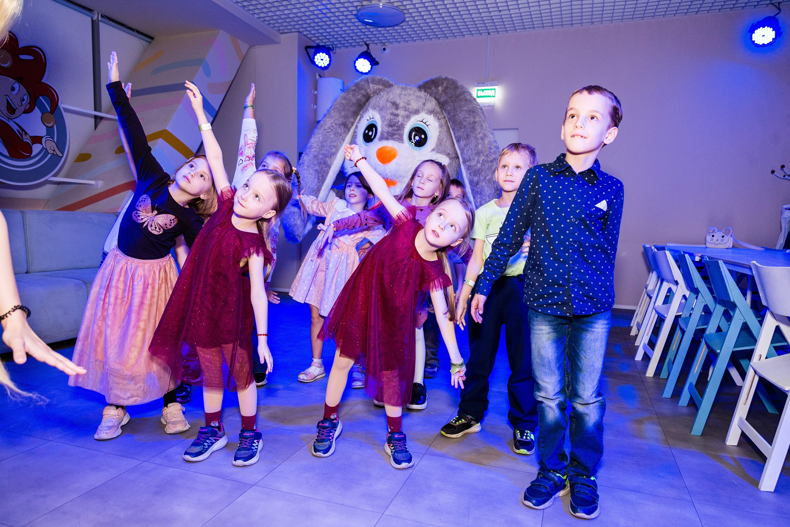 Лиде и Лизе 6 лет. Детский фотограф видеограф в Хабаровске Михаил Орлов