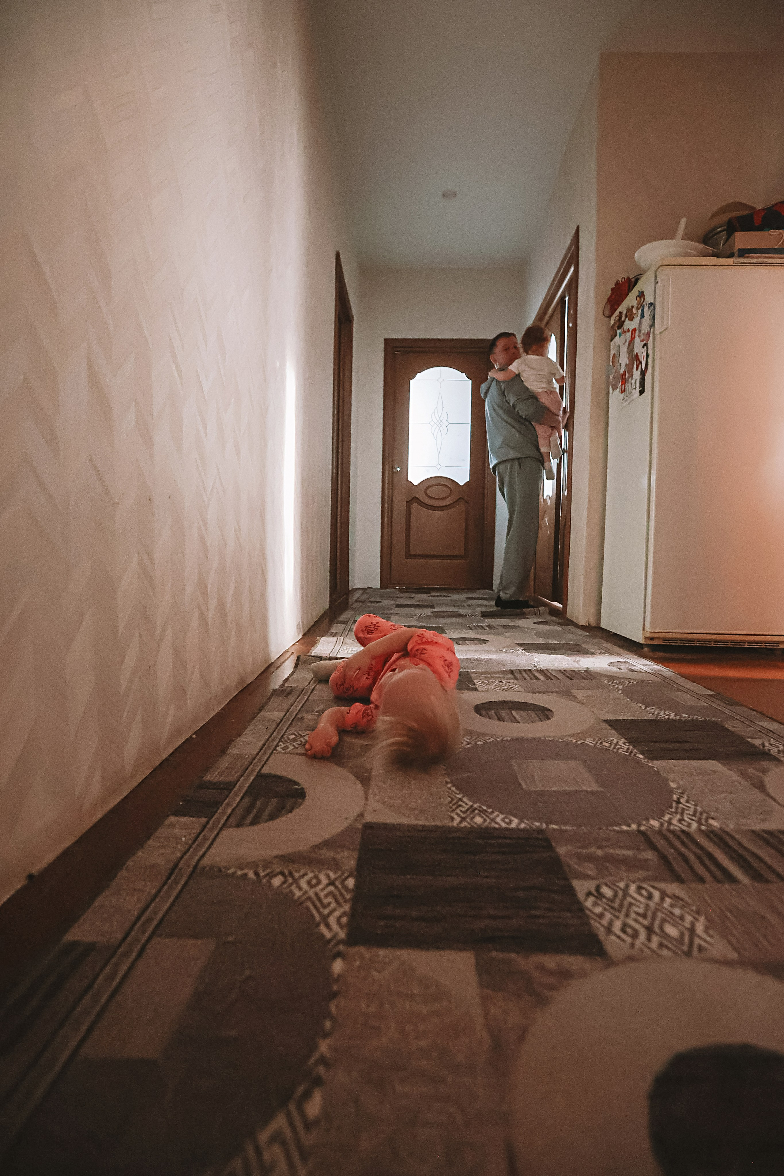 Большая семья репортаж. Семейный фотограф Тюмень, фотограф на роды Салмина Мария