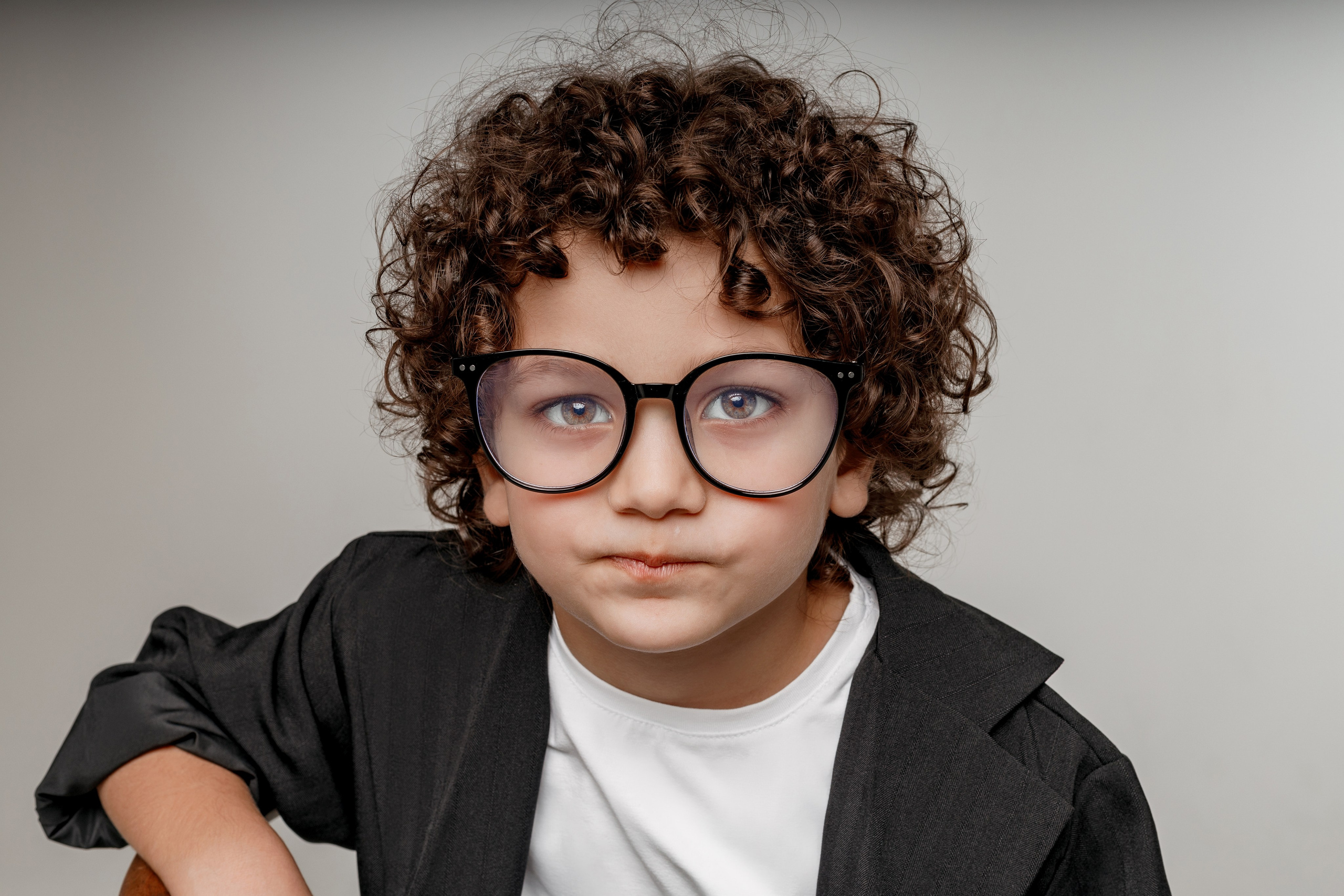 Детская фотосессия Георгия | Профессиональные фотографии в Сочи. Детский студийный фотограф Сочи