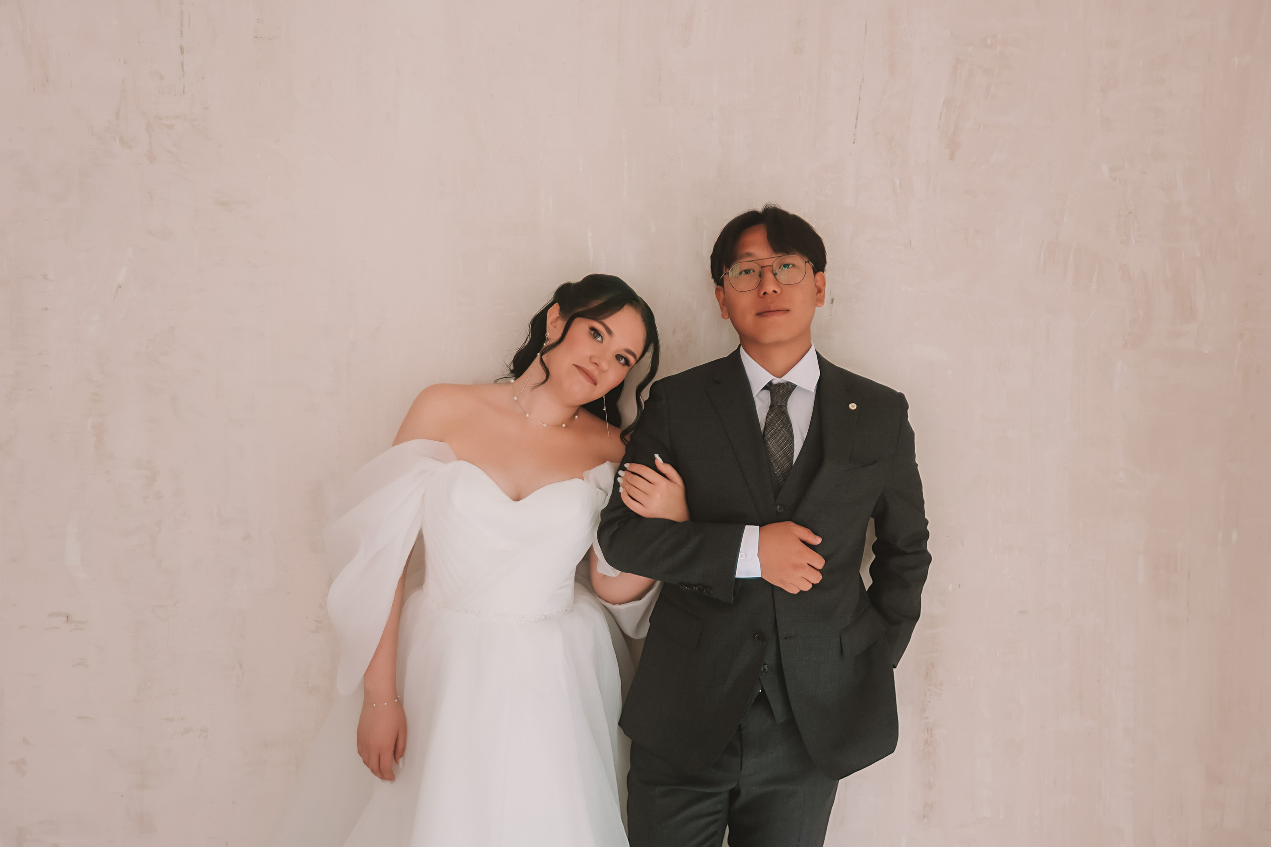 Айвазовский и парк дружбы народов. Семейный фотограф Тюмень, фотограф на роды Салмина Мария