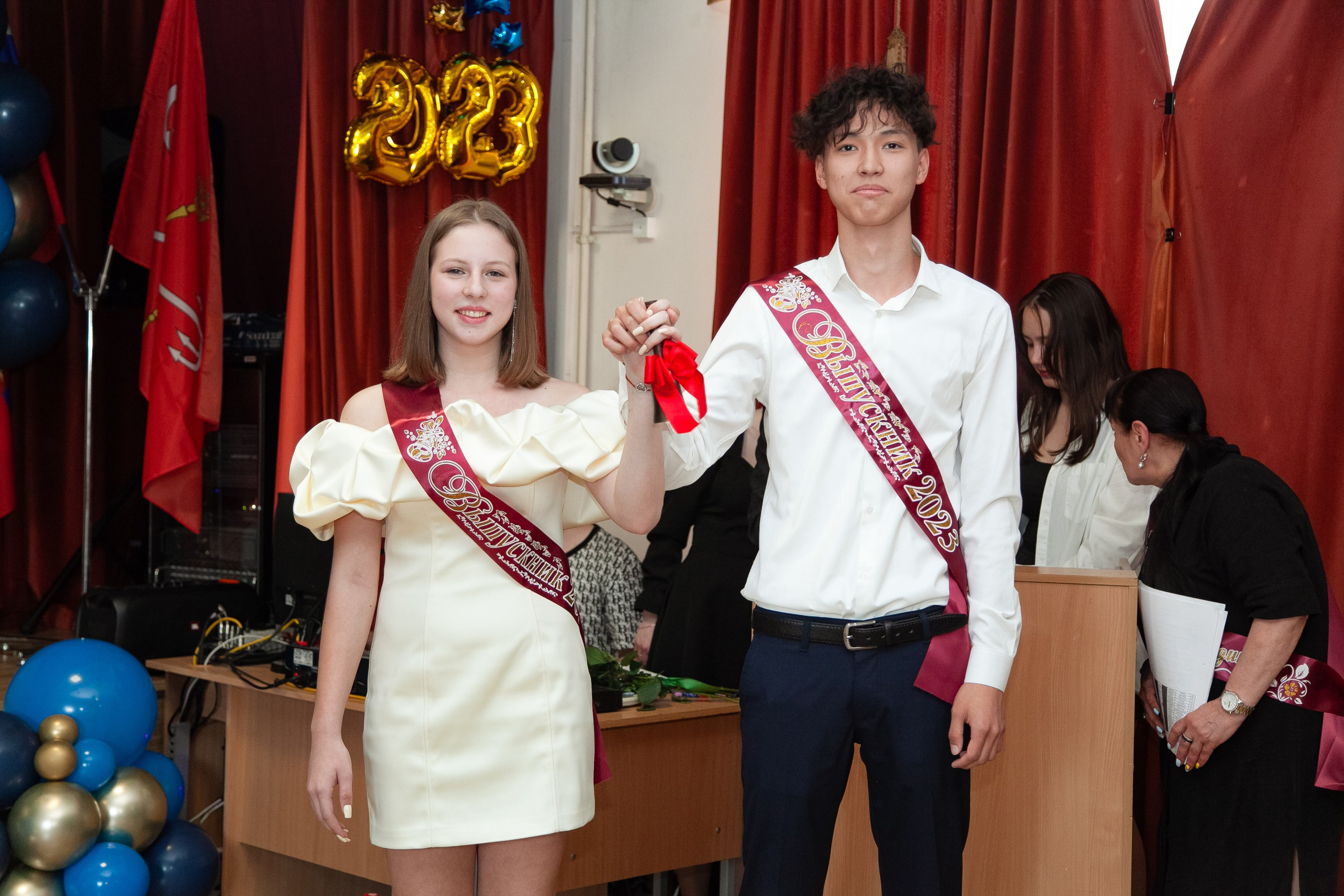 Выпускной 11 класса. Фотограф Перминов Никита СПБ