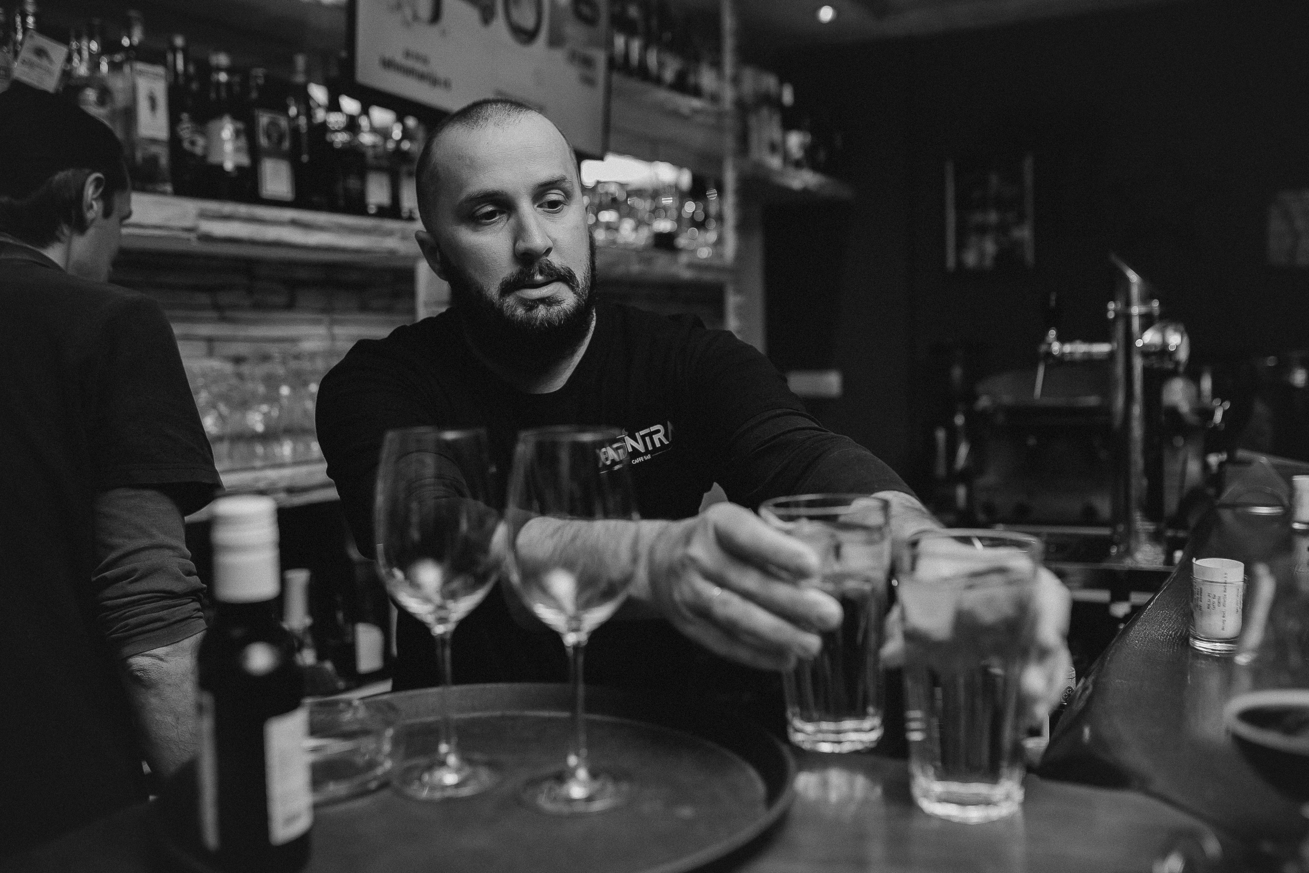 Репортажная фотосъёмка для бара в Херцег-Нови. Семейный и свадебный фотограф в Черногории Татьяна Белякова