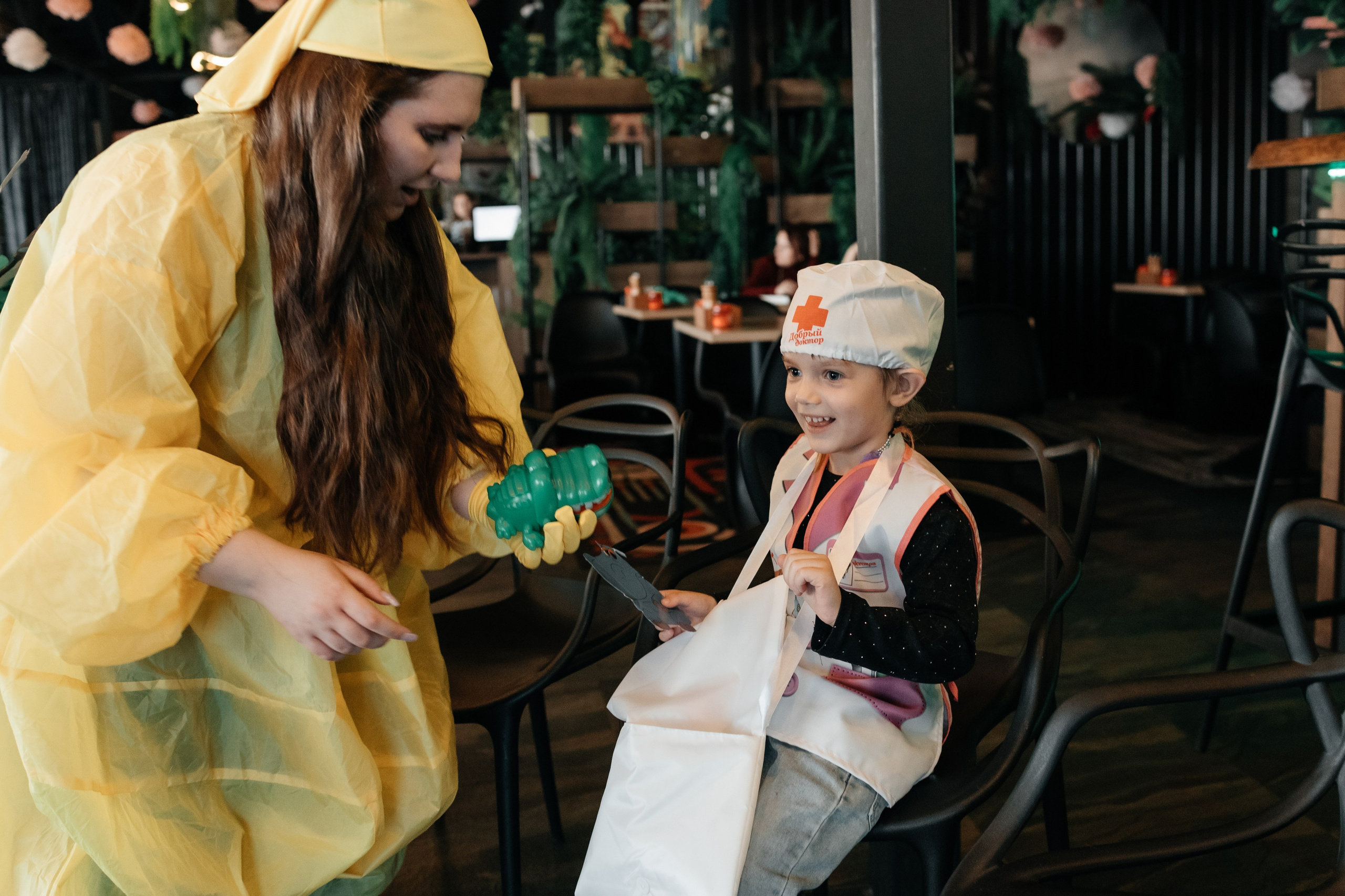 Кукольный театр «Ай болит». Семейный и детский фотограф в Славгороде Анастасия Винс