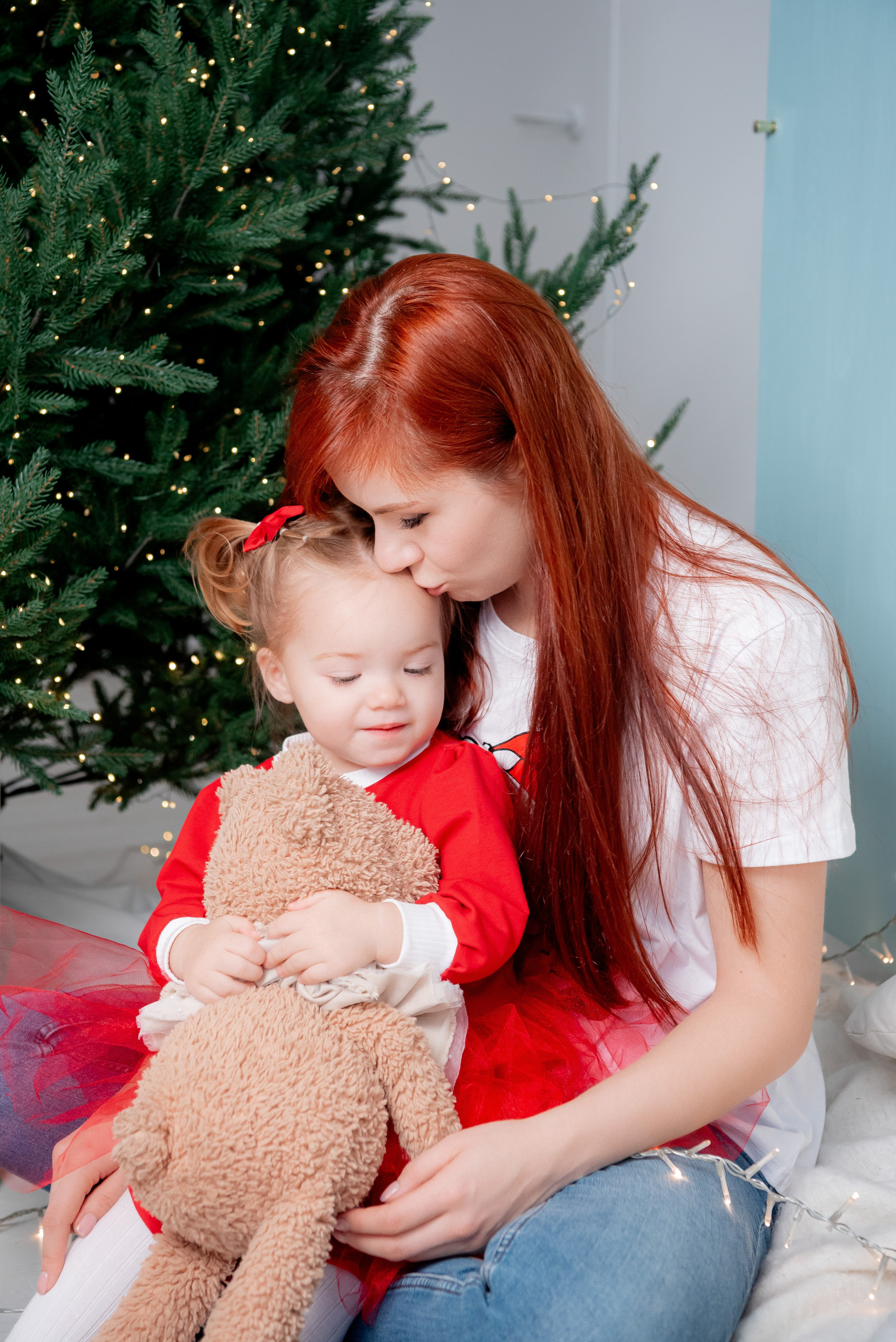 Новогодняя семейная фотосессия. Студия Скандибек. Фотограф в Волгограде и Волжском Александр Горбань