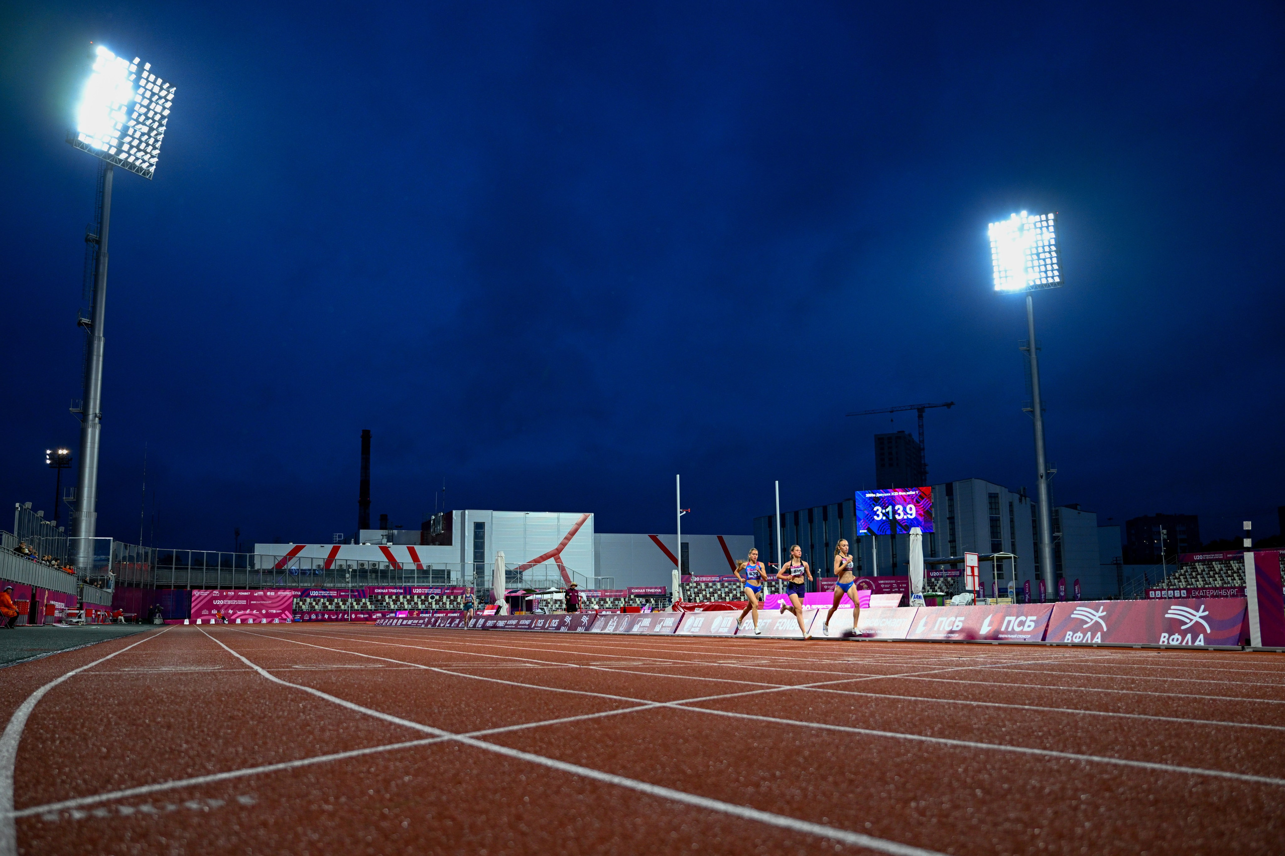 Первенство России по легкой атлетике U20. Спортивный и репортажный фотограф в Казани Вячеслав Сатонин