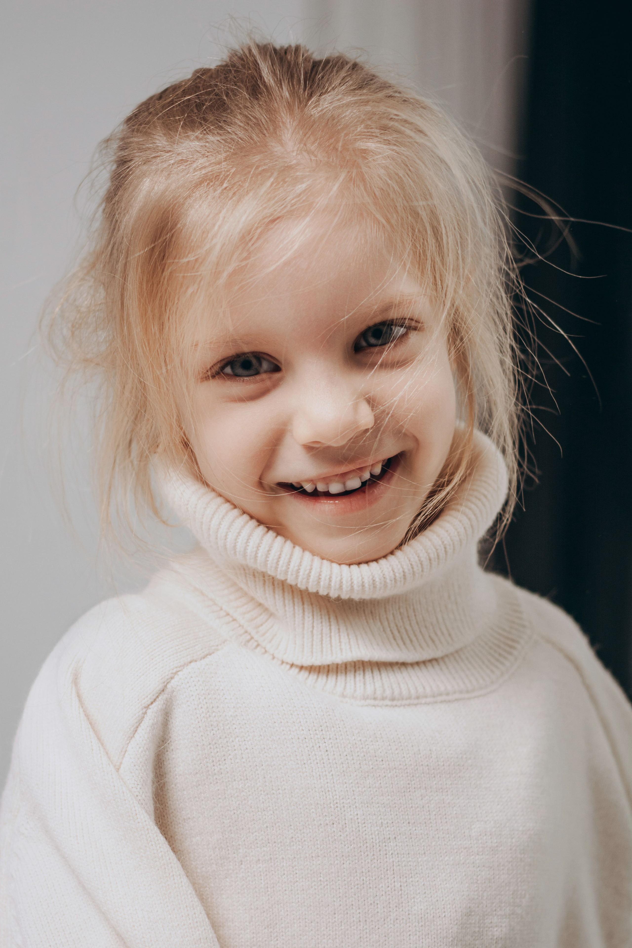 Минималистичная студийная семейная фотосессия. Семейный и детский фотограф Кущ Наташа