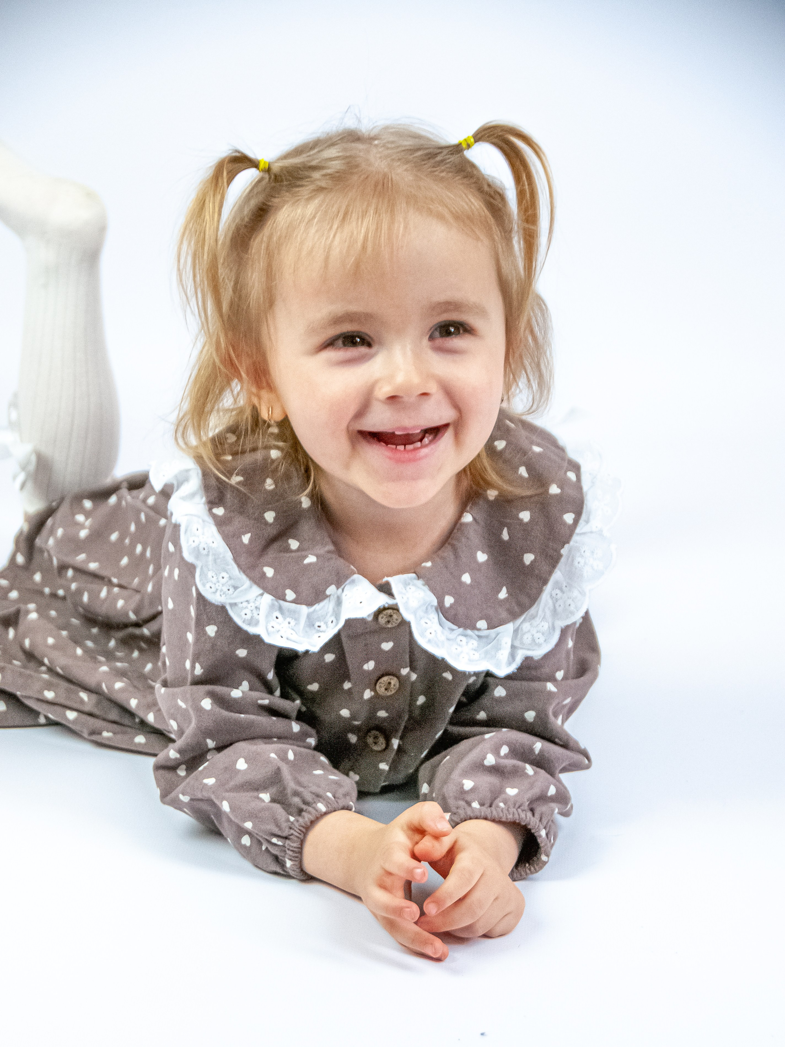 Фото на моделях. Предметный фотограф для маркетплейсов в Раменском