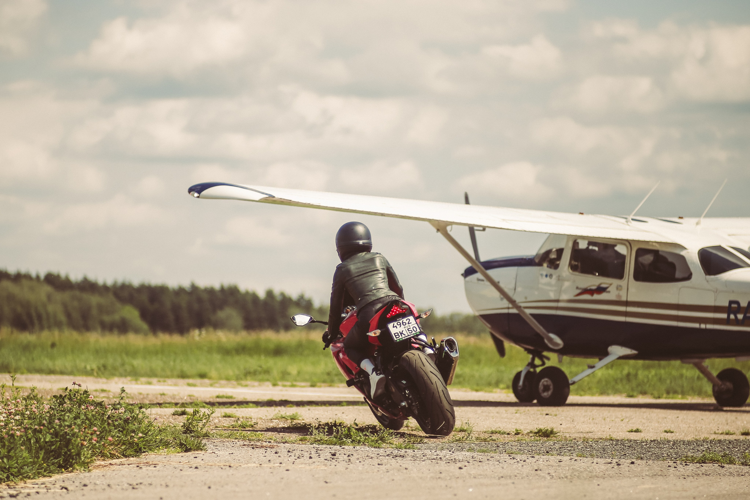 Съёмки фильма «Полёт души». Аэродром Северка. Антонина Морозова, профессиональный семейный фотограф видеограф