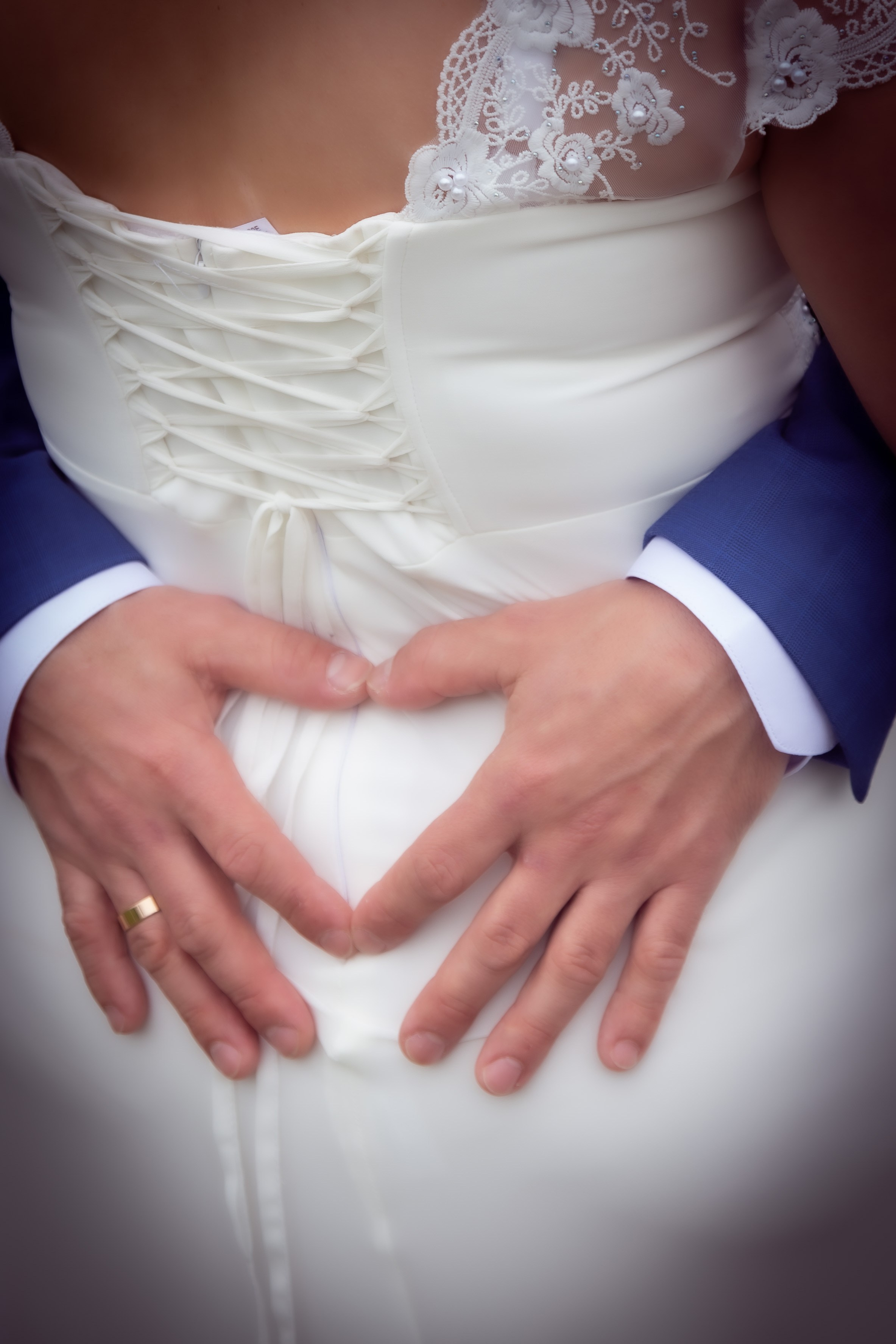 Свадебные фото. Фотограф Краснодара, фотограф в парке Галецкого.репортажный фотограф. детский фотограф, свадебный фотограф. профессиональный фотограф