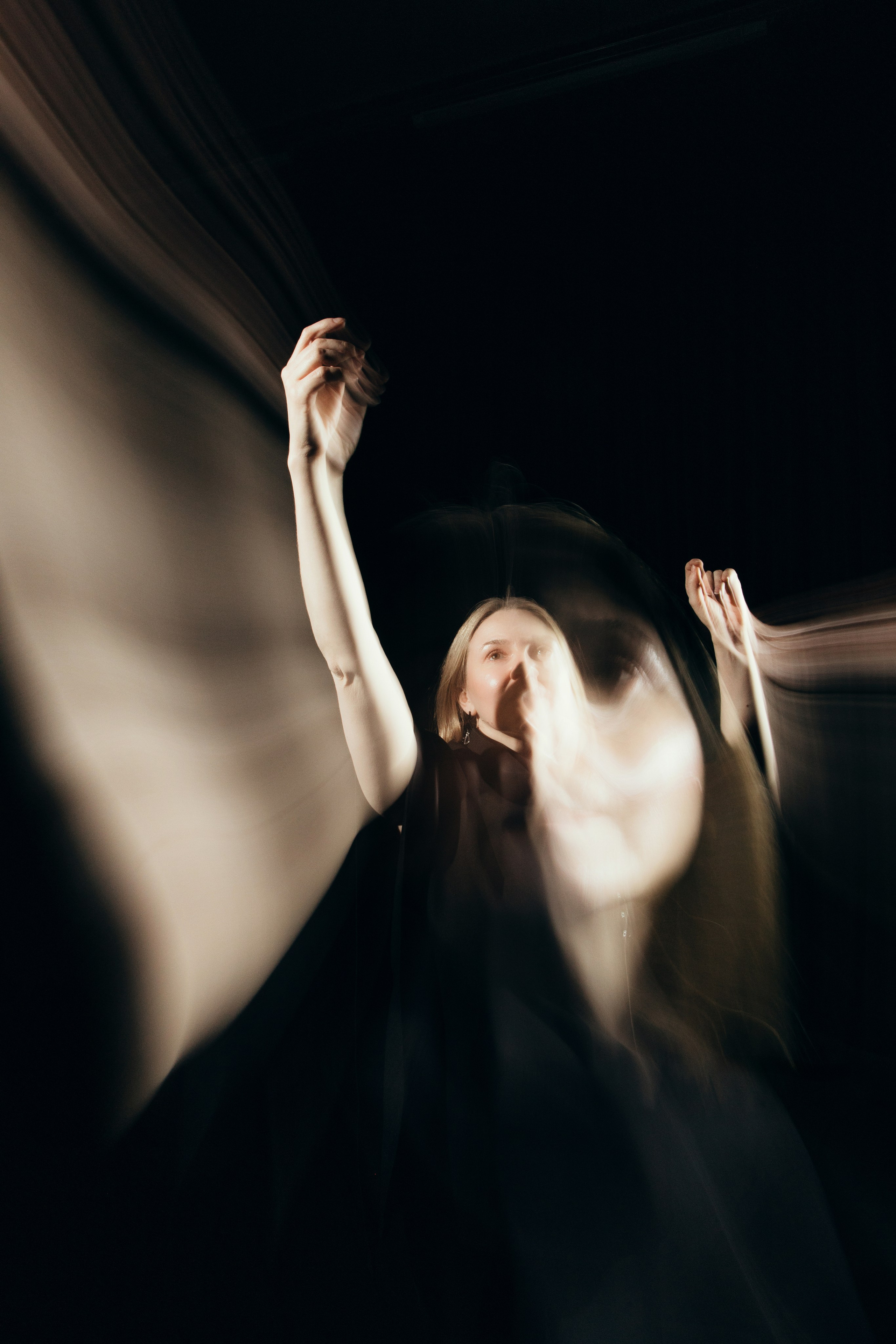 Проект для Свободного театра современного танца. Фотограф Татьяна Жбанова