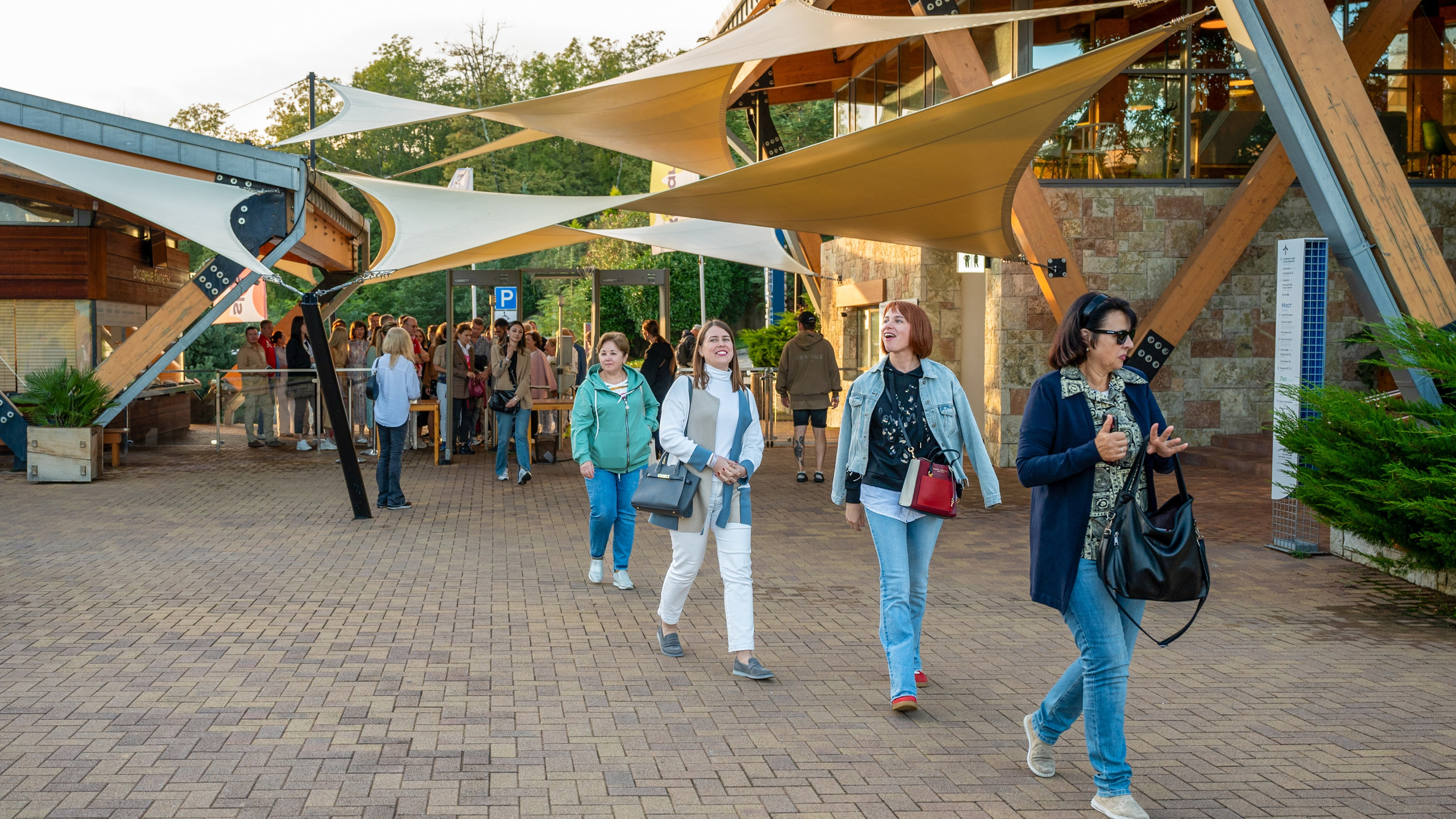 MICE мероприятие для компании Р-фарм. Репортажный фотограф в Красной Поляне и Сочи Павлюченко Екатерина