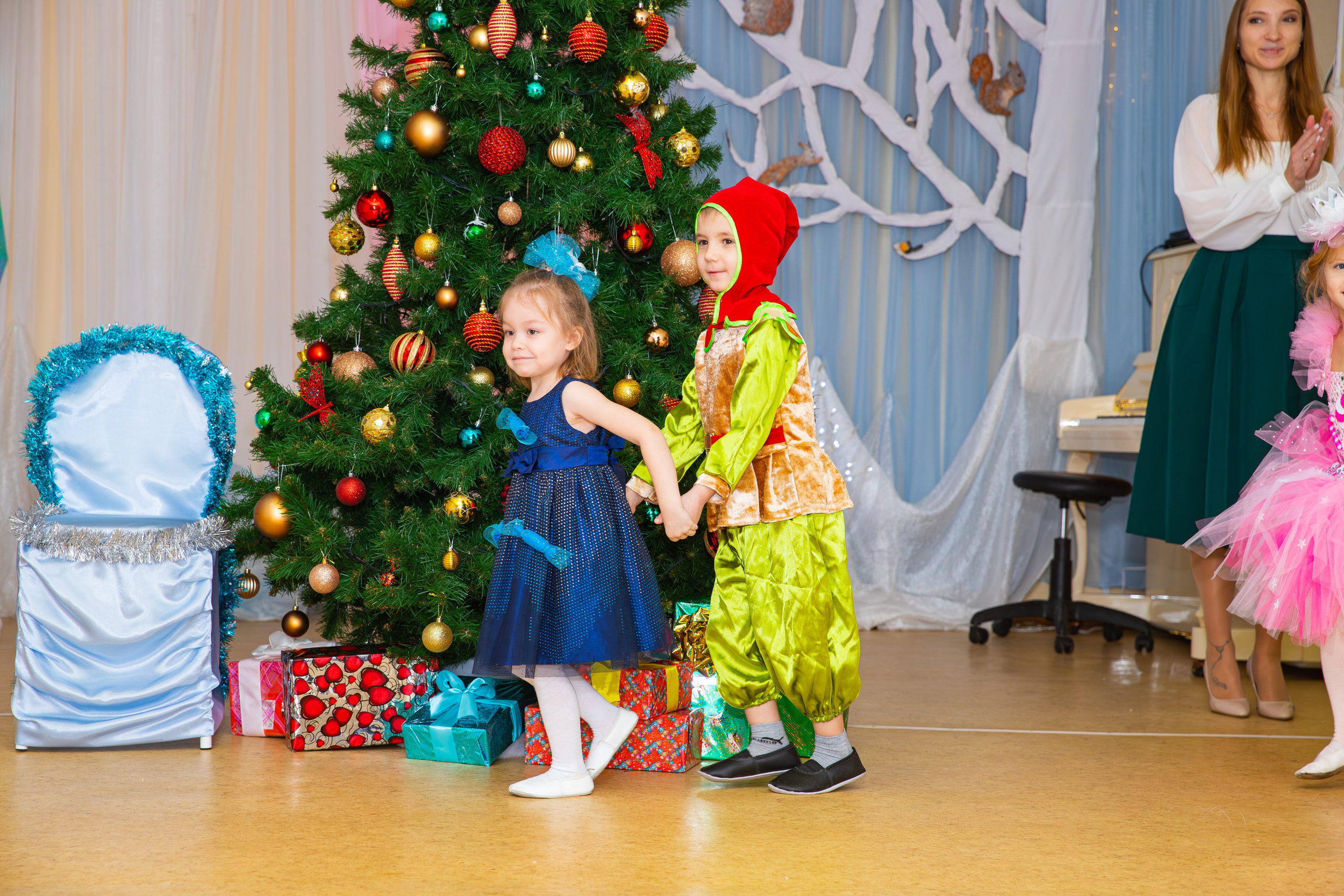 Новогодний утренник детский садик № 21. Фотограф Александр Поздняков  Новосибирск