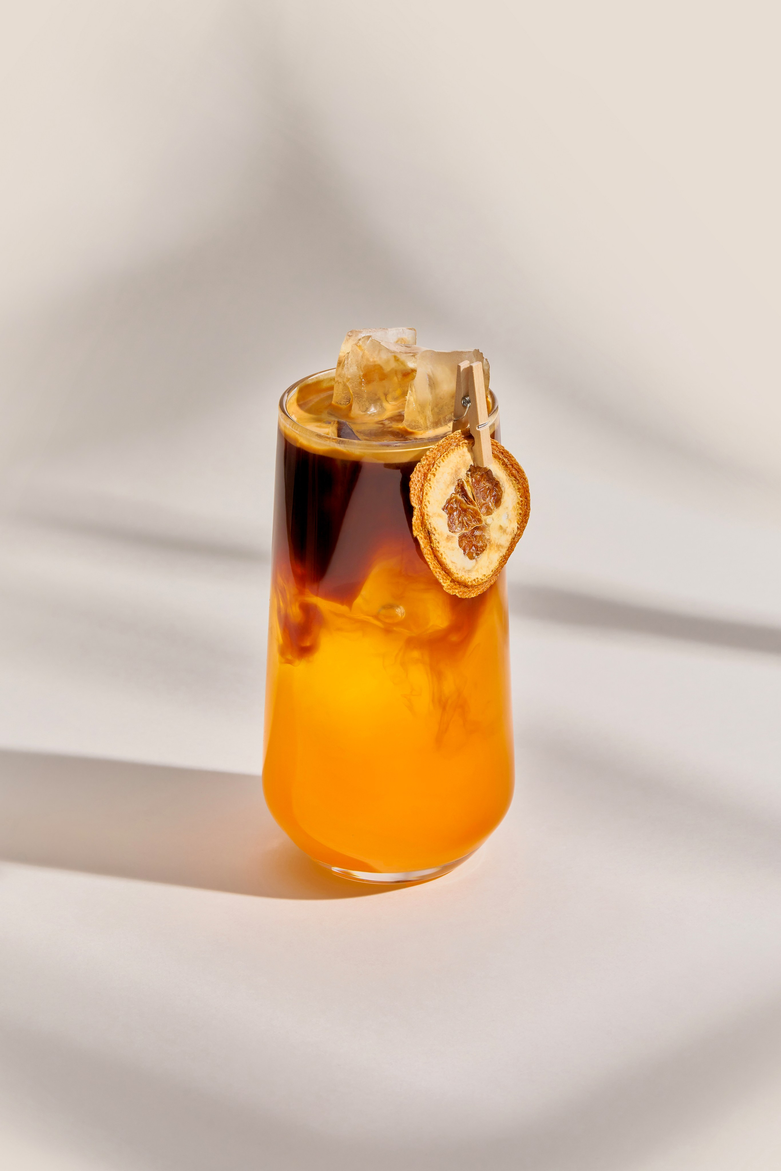 HORS. Контент фотограф в Москве Александр Хитько