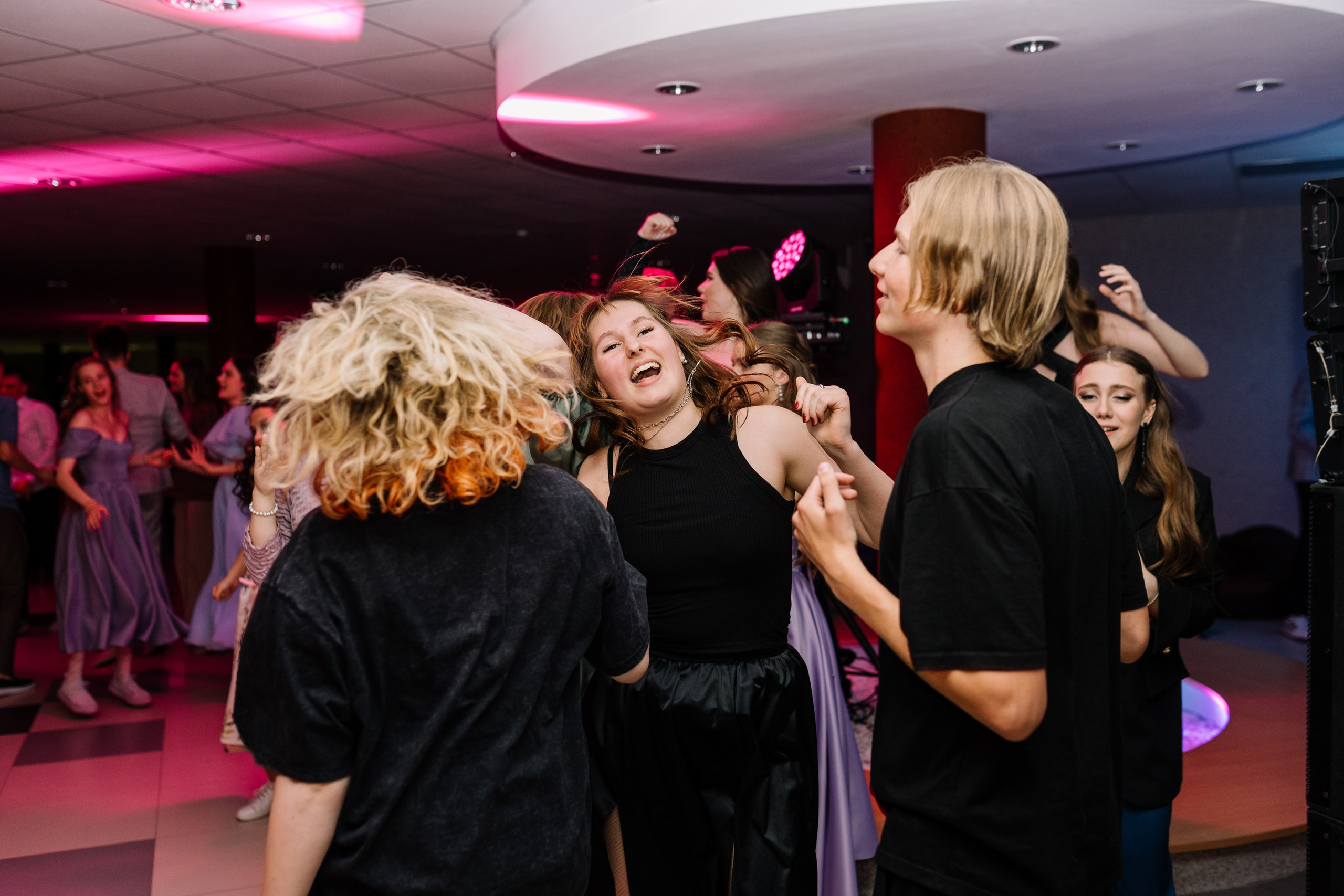 Выпускной 61 школа