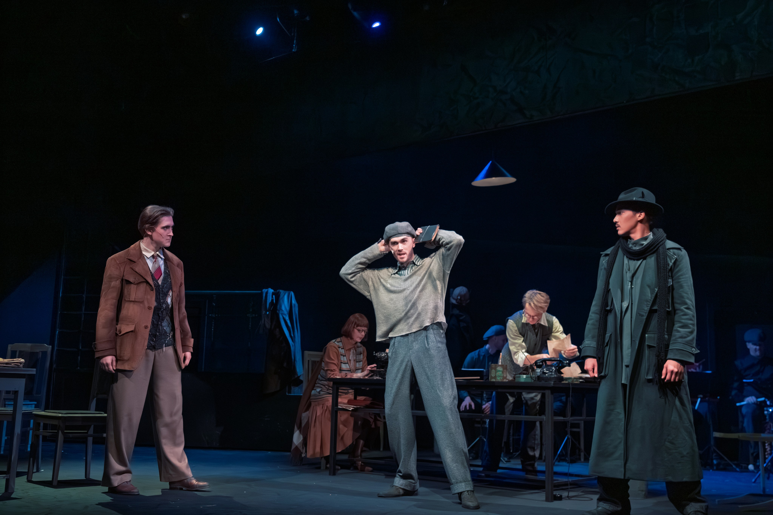 Театр Терезы Дуровой: Кто Есенин?. Сайт фотографа Сергея Абрамова