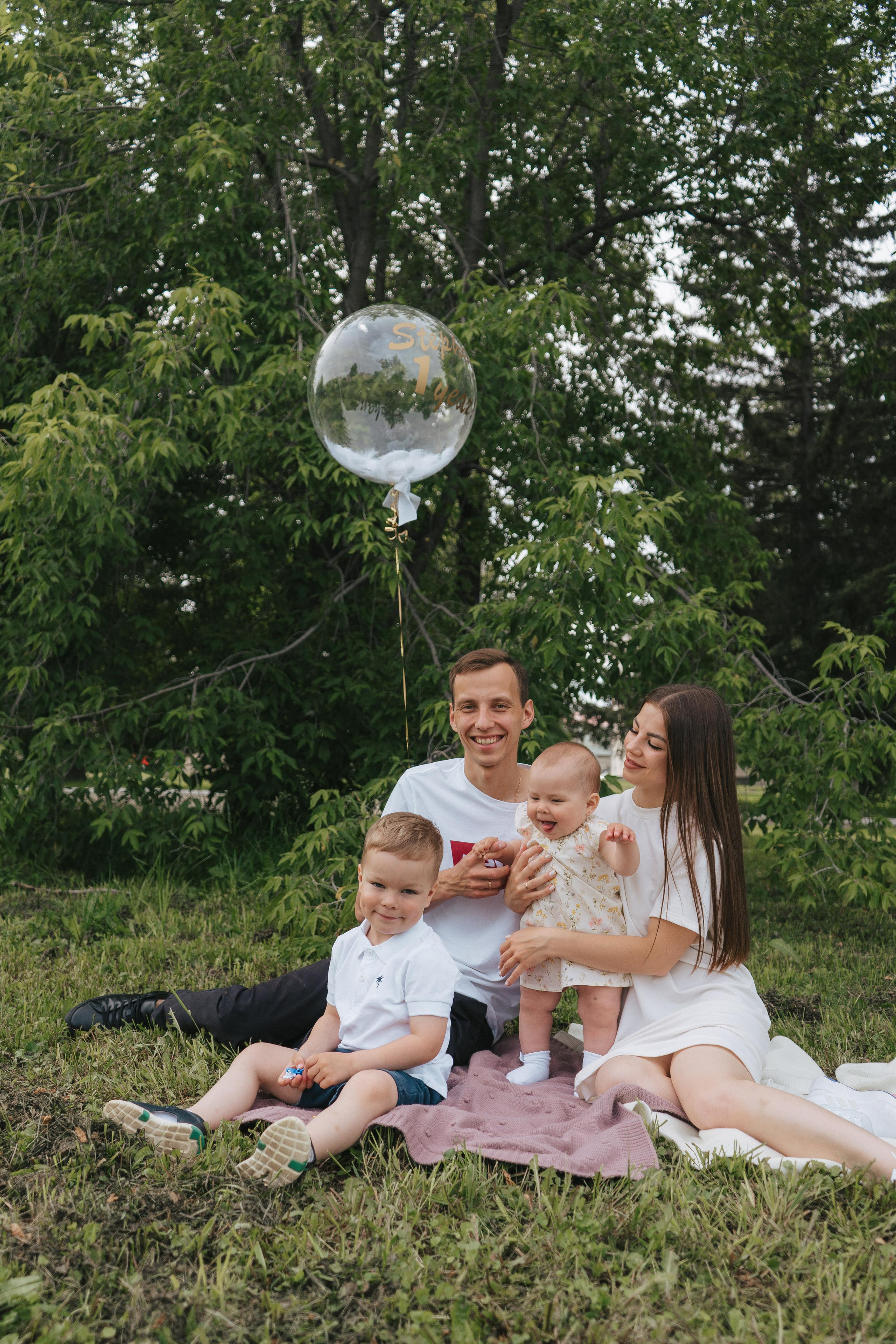 В парке. Свадебный фотограф Анастасия Хабарова в Новоуральске и Екатеринбурге