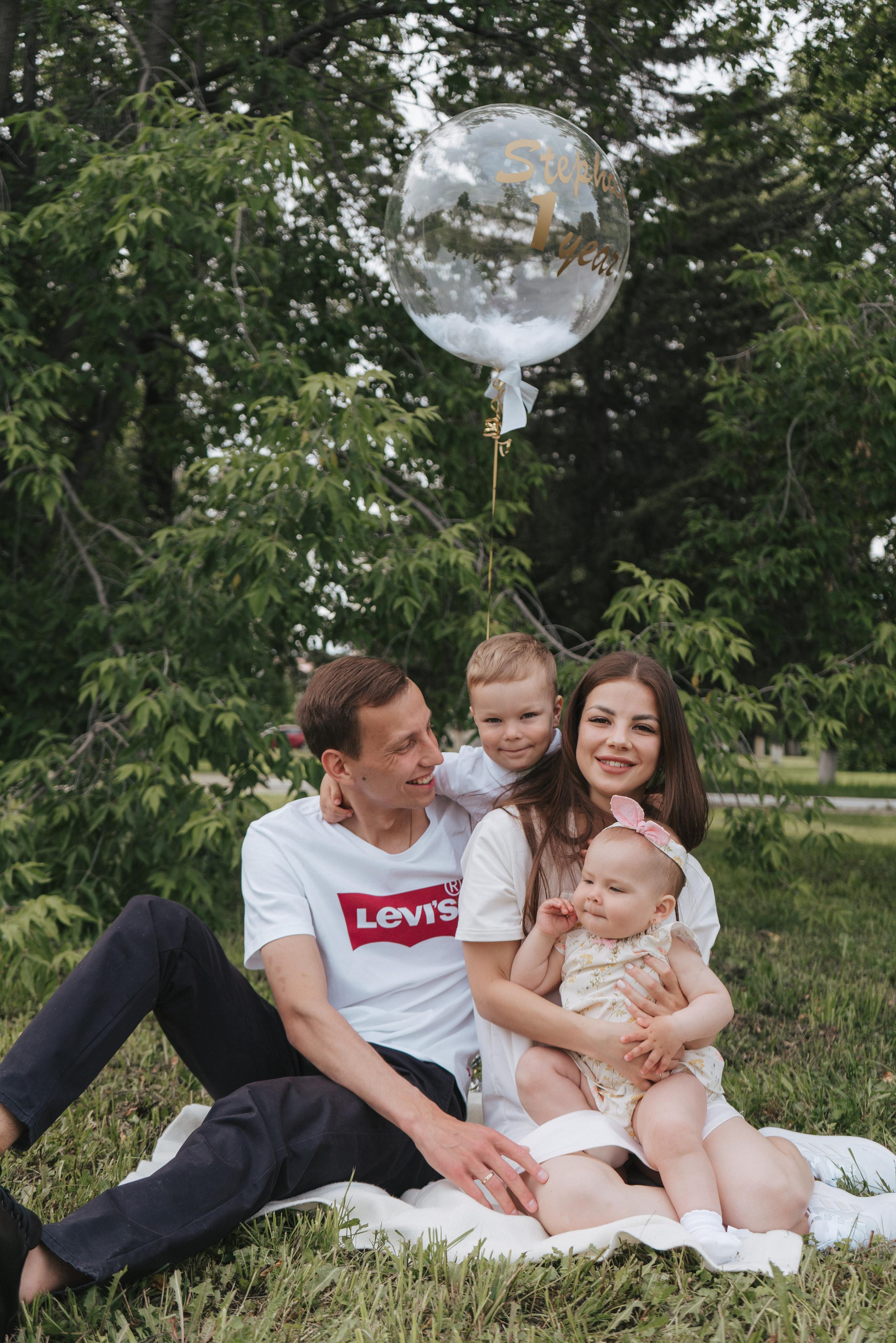 В парке. Свадебный фотограф Анастасия Хабарова в Новоуральске и Екатеринбурге