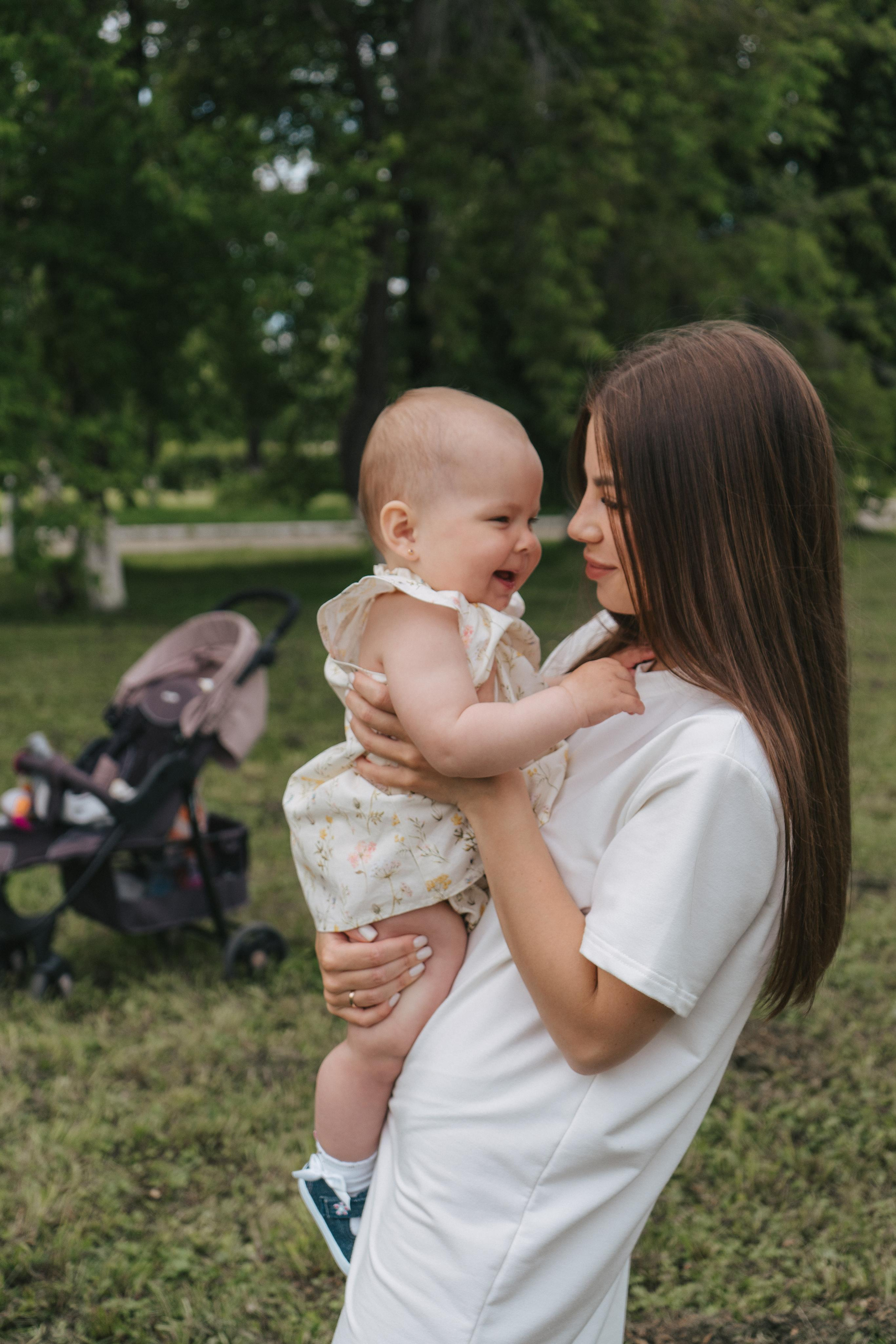 В парке. Свадебный фотограф Анастасия Хабарова в Новоуральске и Екатеринбурге